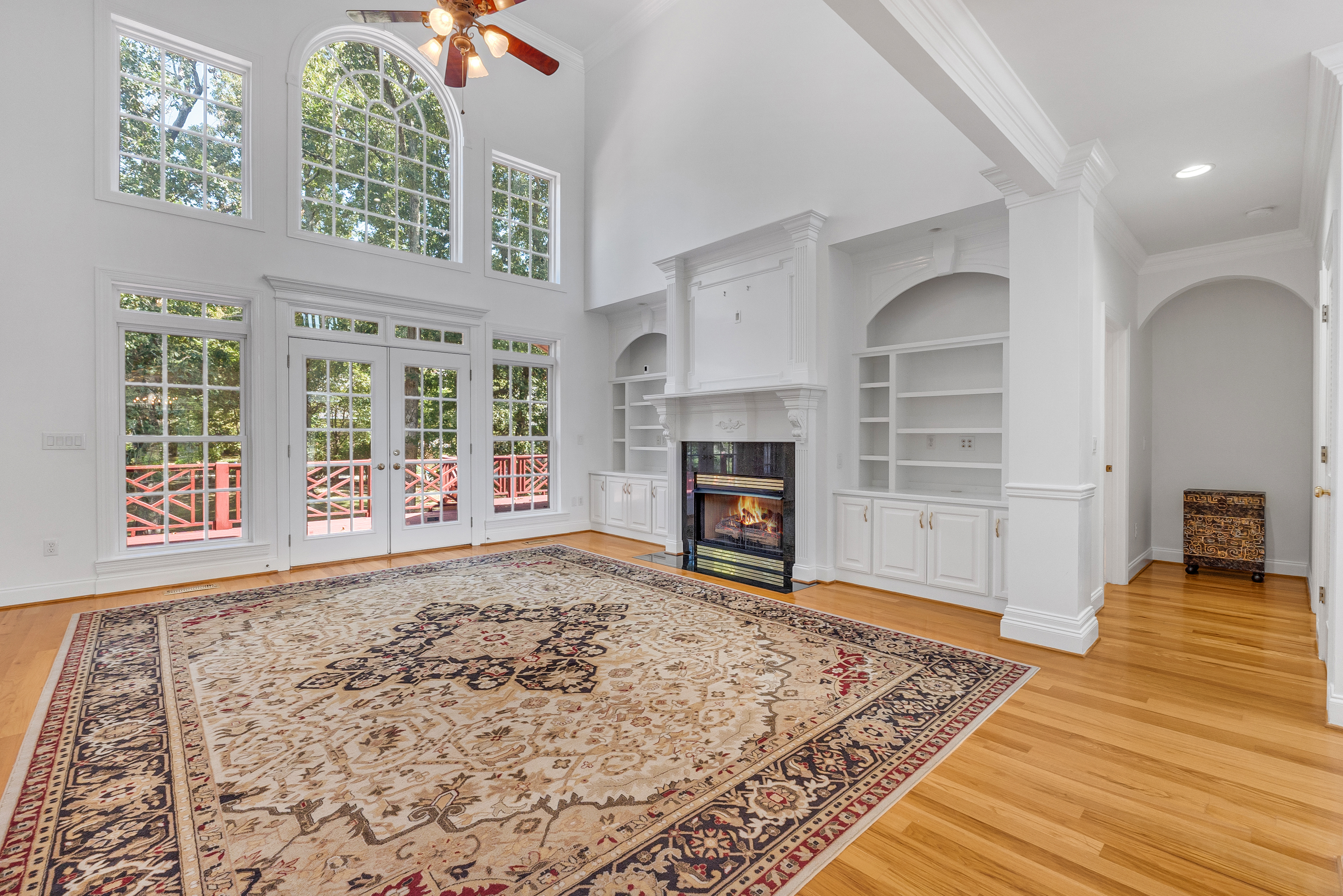 Tullahoma, Tennessee, 37388, United States, 6 Bedrooms Bedrooms, ,5 BathroomsBathrooms,Residential,For Sale,1851275