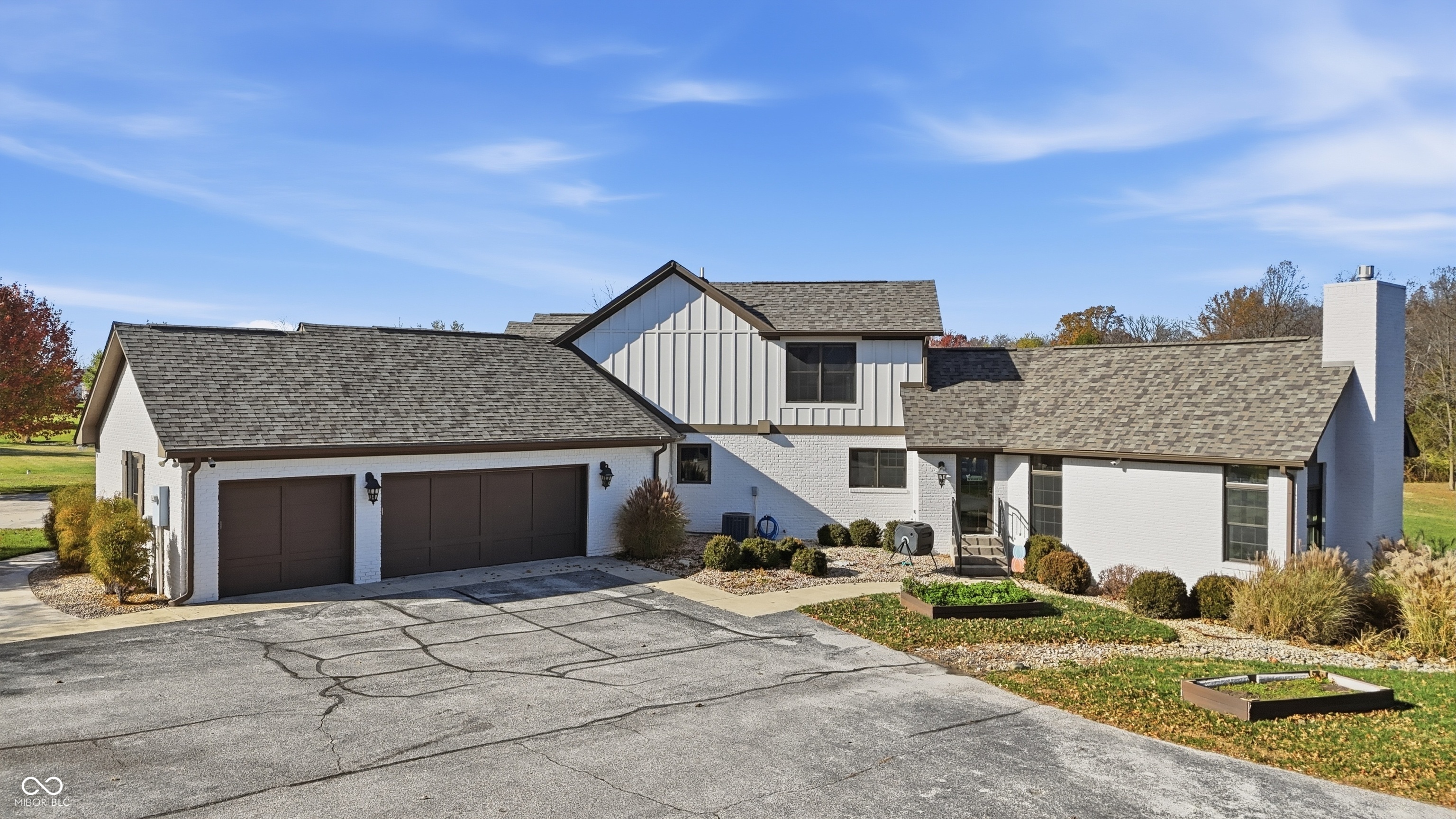 Bargersville, Indiana, 46106, United States, 5 Bedrooms Bedrooms, ,6 BathroomsBathrooms,Residential,For Sale,1992401