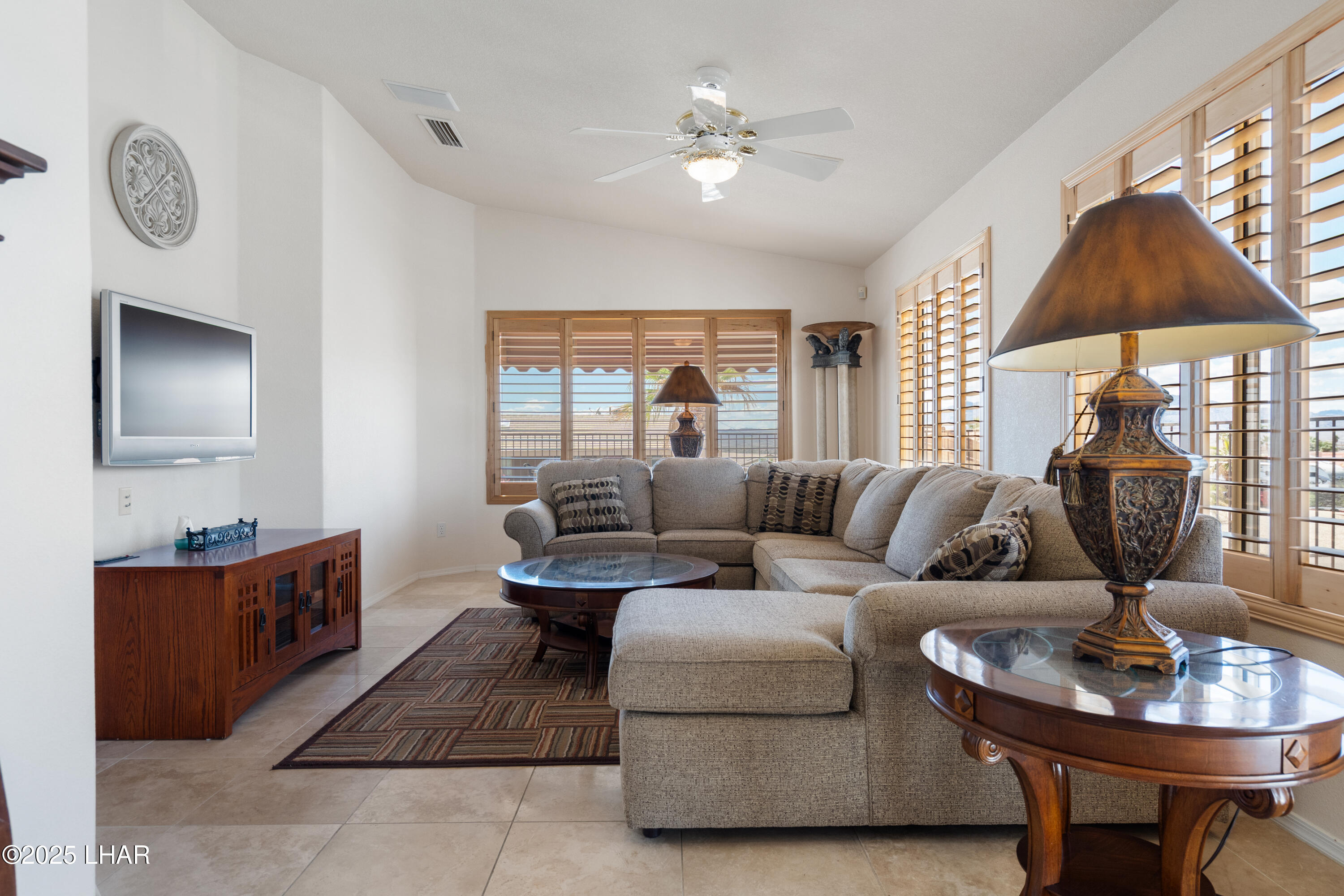 Lake Havasu City, Arizona, 86404, United States, 4 Bedrooms Bedrooms, ,4 BathroomsBathrooms,Residential,For Sale,1818242