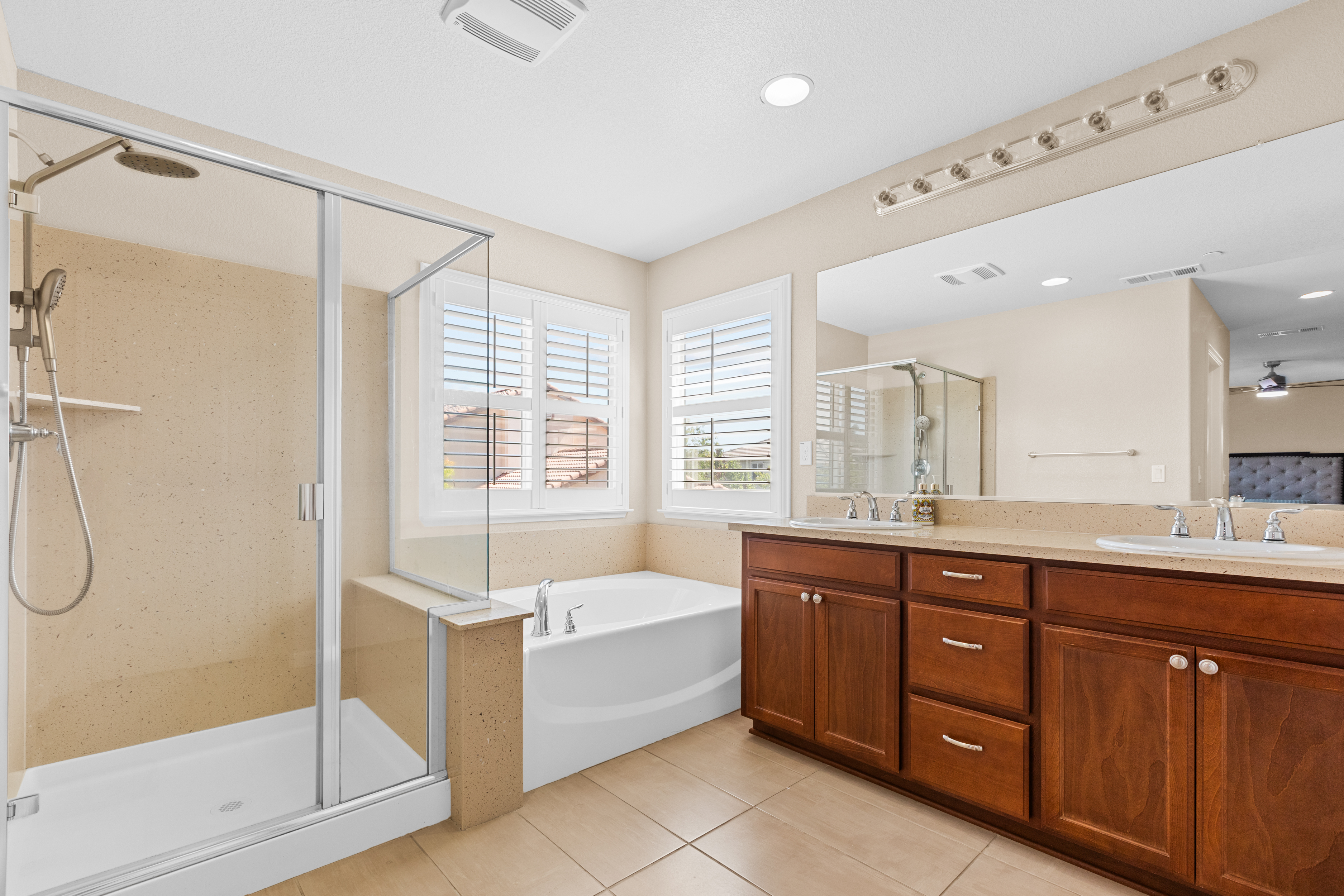 1544 Bayside Road, West Sacramento, CA 95691 - 物件實景