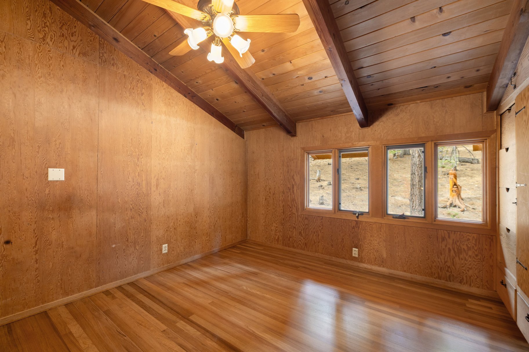  Extraordinary 360-degree private retreat on 1.48 acres - 物件實景