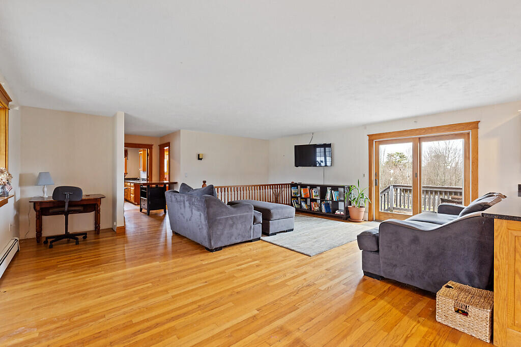 China, Maine, 04358, United States, 6 Bedrooms Bedrooms, ,3 BathroomsBathrooms,Residential,For Sale,1898689