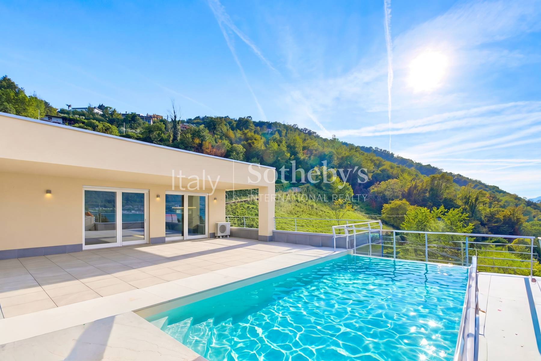  Stunning Penthouse with Pool and Lake Iseo Views - 物件實景
