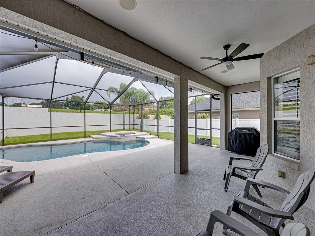 Lakeland, Florida, 33812, United States, 4 Bedrooms Bedrooms, ,3 BathroomsBathrooms,Residential,For Sale,1898596