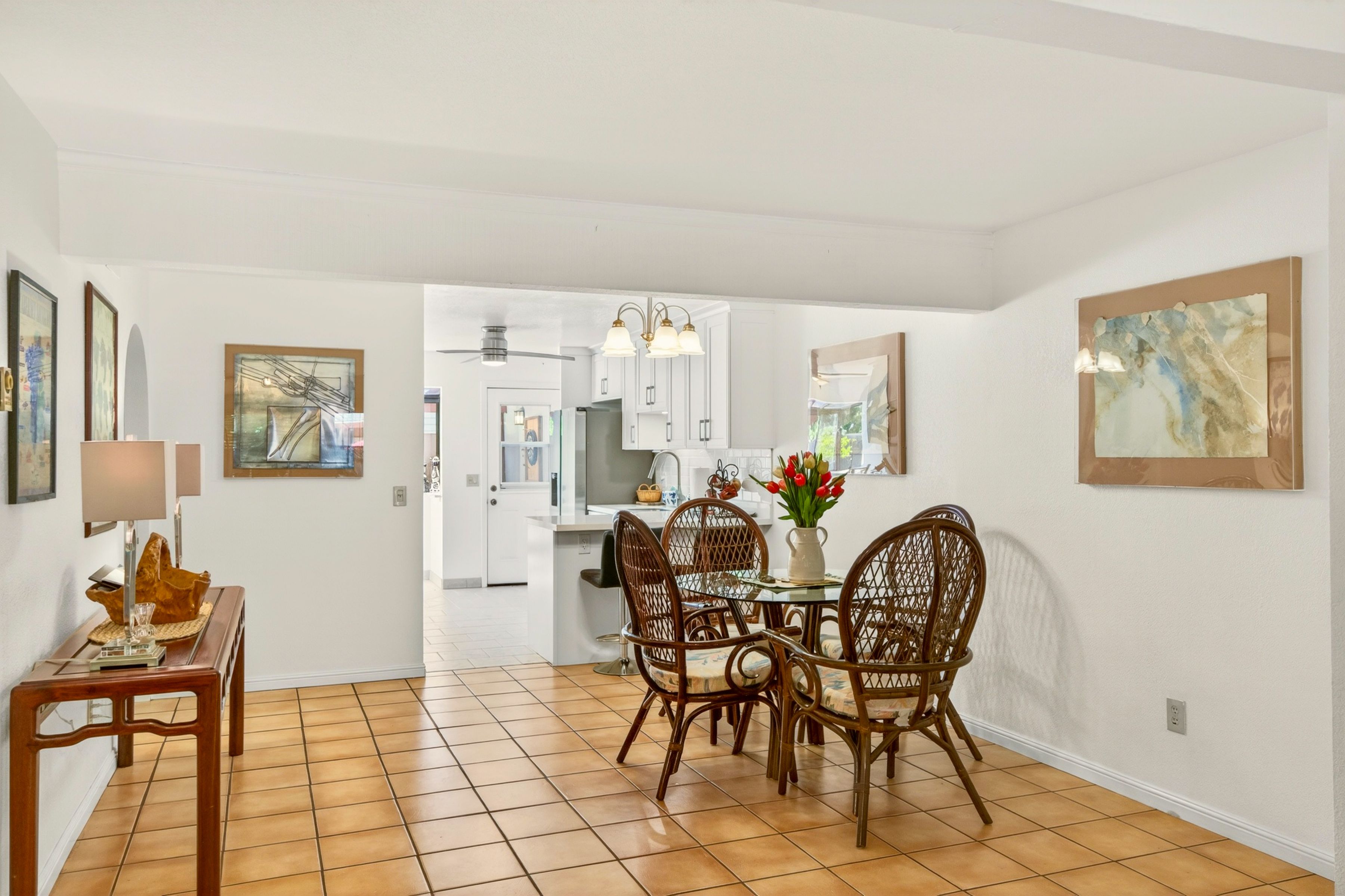  847 W. Spain Street, #8 - 物件實景