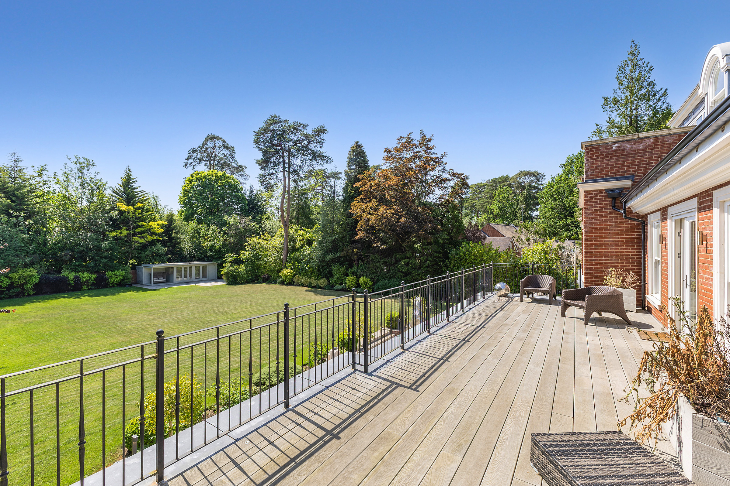  A Magnificent Contemporary Mansion in Ascot - 物件實景