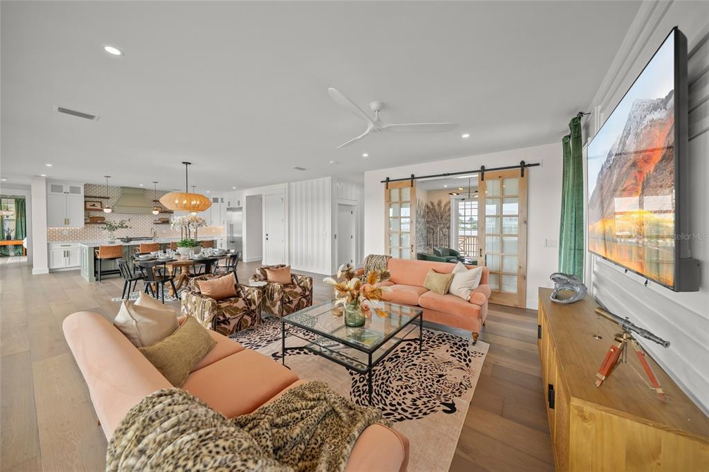 Holmes Beach, Florida, 34217, United States, 4 Bedrooms Bedrooms, ,6 BathroomsBathrooms,Residential,For Sale,1989554