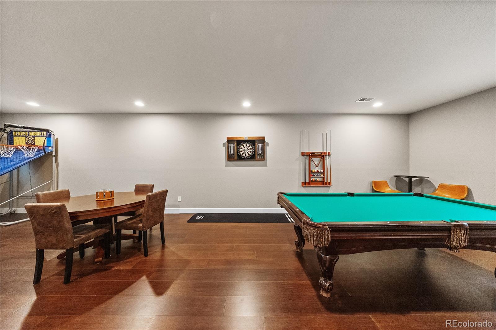 Aurora, Colorado, 80016, United States, 5 Bedrooms Bedrooms, ,5 BathroomsBathrooms,Residential,For Sale,2003486