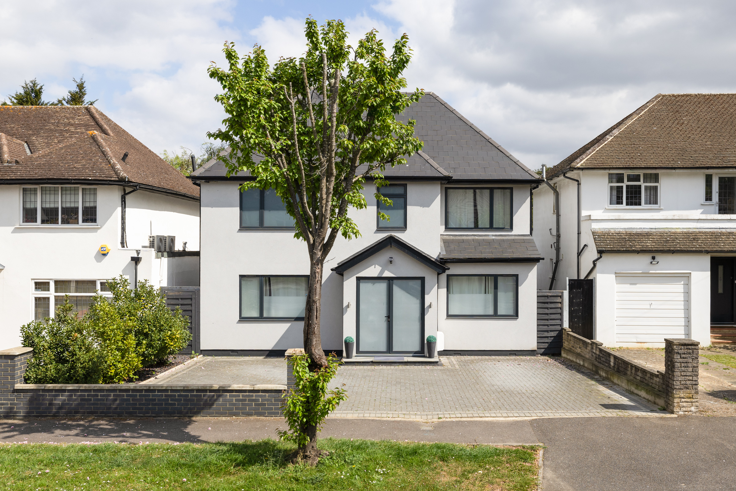  A Detached House with a Generous Garden Between Richmond Park and Wimbledon Comm - 物件實景