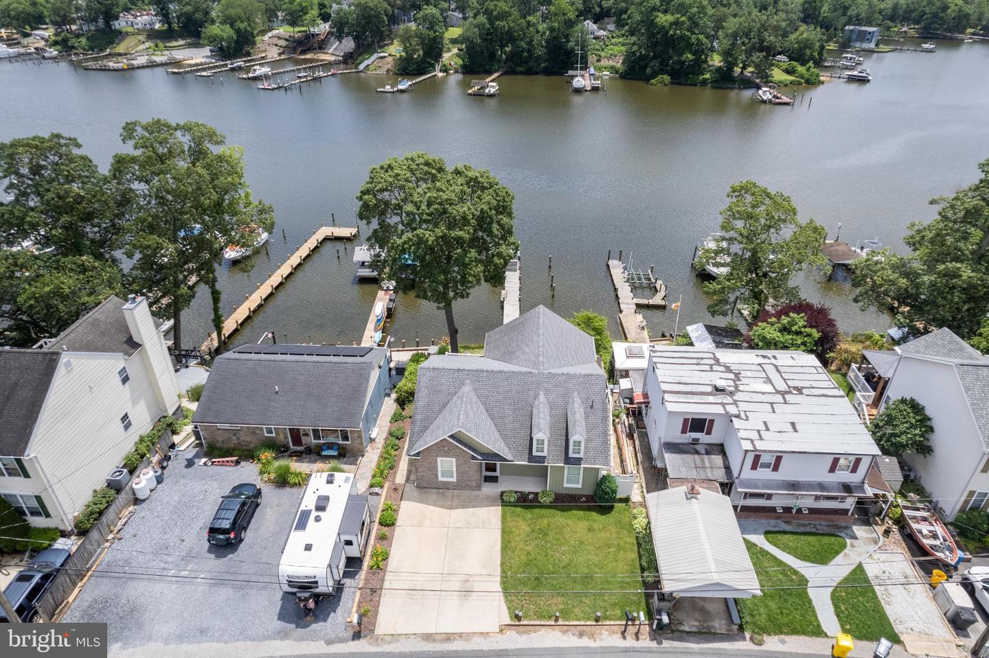 Glen Burnie, Maryland, 21060, United States, 2 Bedrooms Bedrooms, ,4 BathroomsBathrooms,Residential,For Sale,1867358