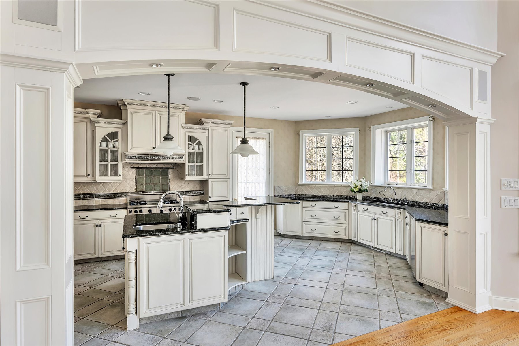  5 Old English Road, Slingerlands, NY 12159 - 物件實景