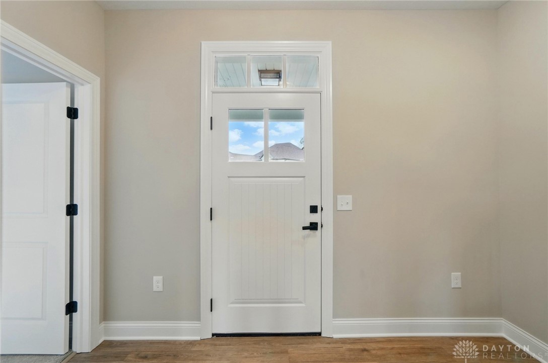 Springfield, Ohio, 45502, United States, 3 Bedrooms Bedrooms, ,3 BathroomsBathrooms,Residential,For Sale,1987754