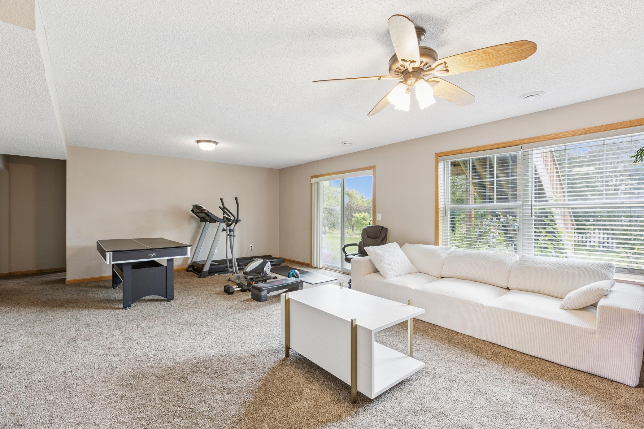 Saint Michael, Minnesota, 55376, United States, 5 Bedrooms Bedrooms, ,3 BathroomsBathrooms,Residential,For Sale,1942078