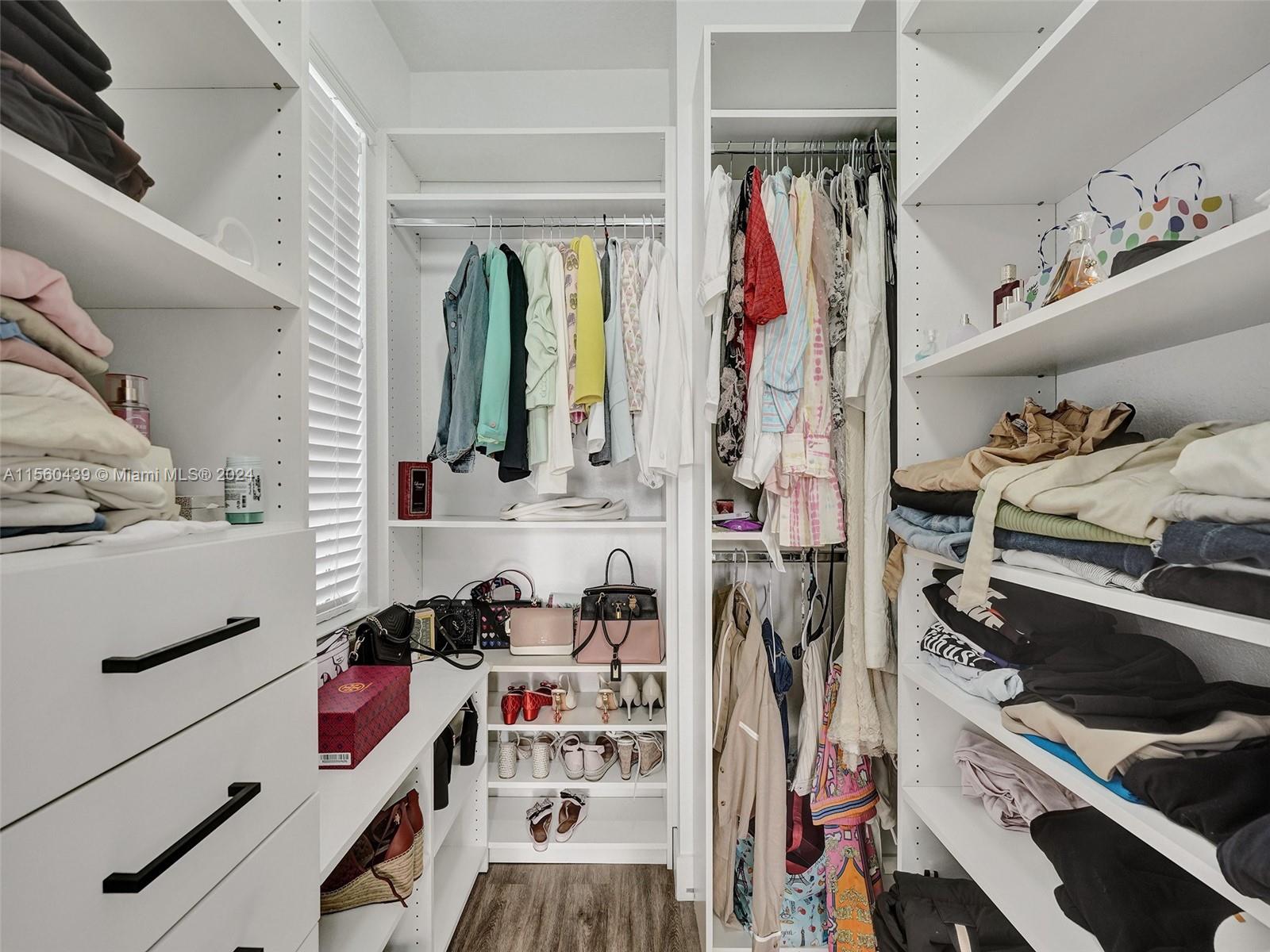 4334 Large Leaf Ln, Hollywood, Florida, 33021, United States, 6 Bedrooms Bedrooms, ,4 BathroomsBathrooms,Residential,For Sale,4334 Large Leaf Ln,1500872