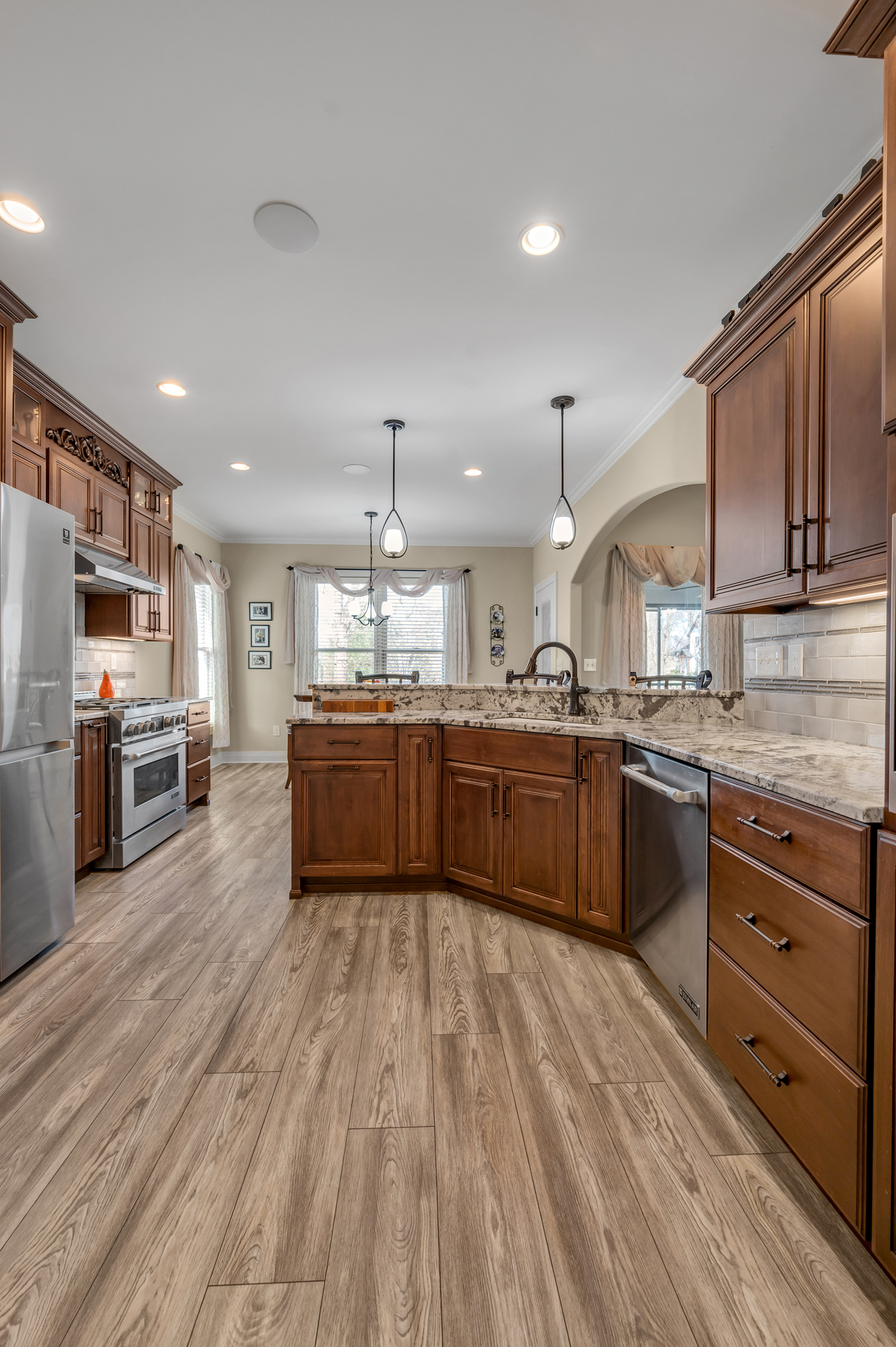  2945 Blackford Parkway - 物件實景