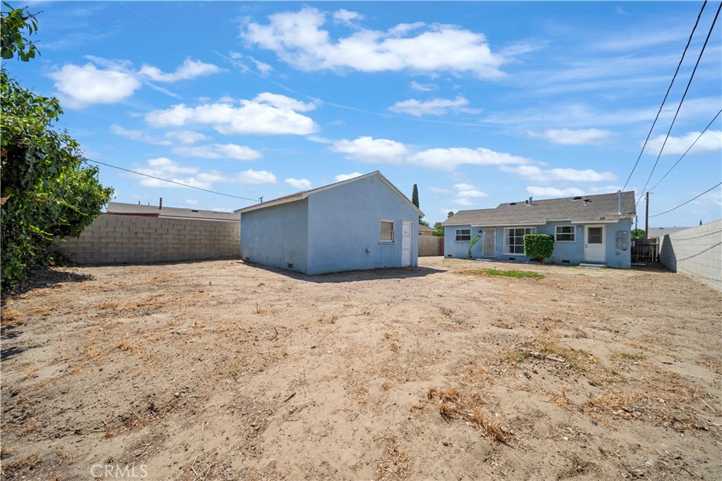 Baldwin Park, California, 91706, United States, 2 Bedrooms Bedrooms, ,1 BathroomBathrooms,Residential,For Sale,1940900