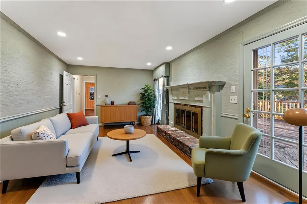 Atlanta, Georgia, 30338, United States, 4 Bedrooms Bedrooms, ,4 BathroomsBathrooms,Residential,For Sale,1991033