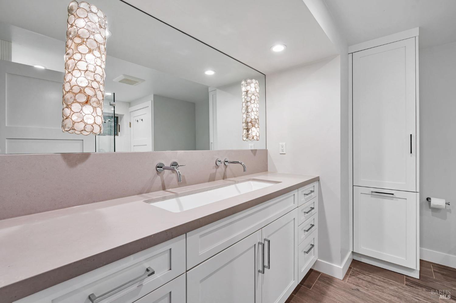 Mill Valley, California, 94941, United States, 4 Bedrooms Bedrooms, ,4 BathroomsBathrooms,Residential,For Sale,1793282