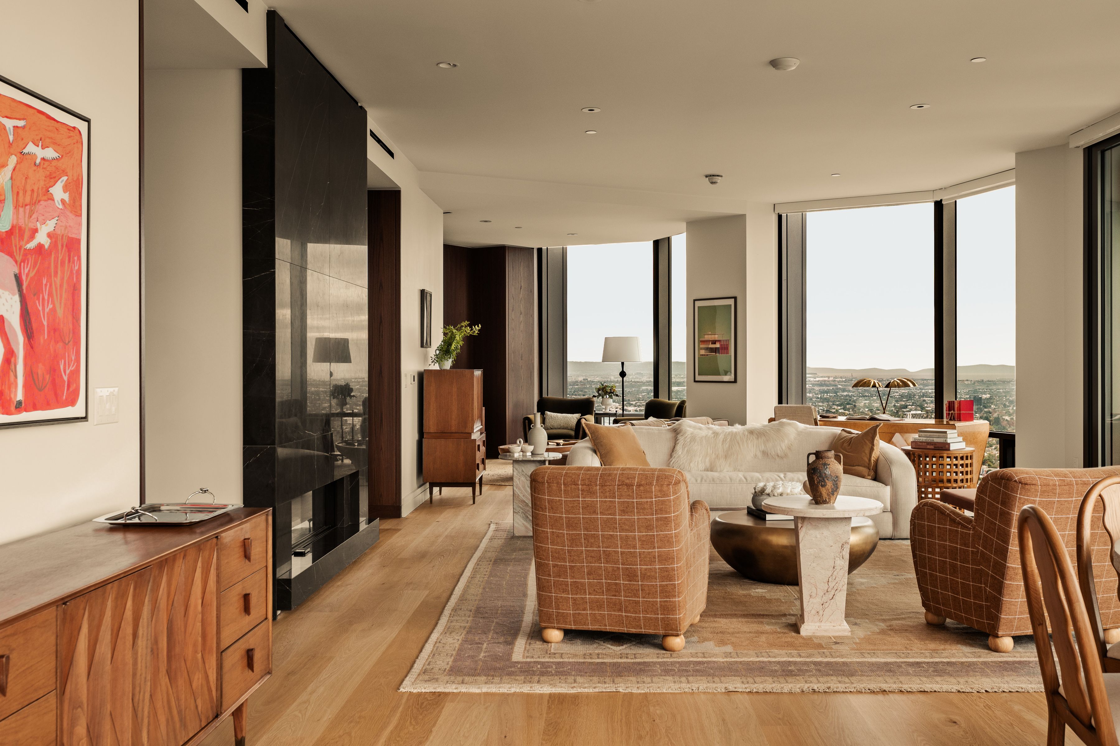  211 W Elm Ct - 物件實景