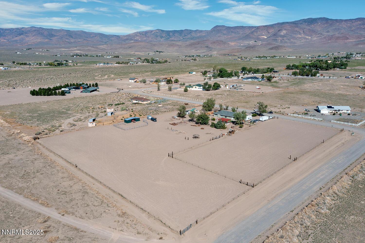 Stagecoach, Nevada, 89429, United States, 4 Bedrooms Bedrooms, ,2 BathroomsBathrooms,Residential,For Sale,1948903