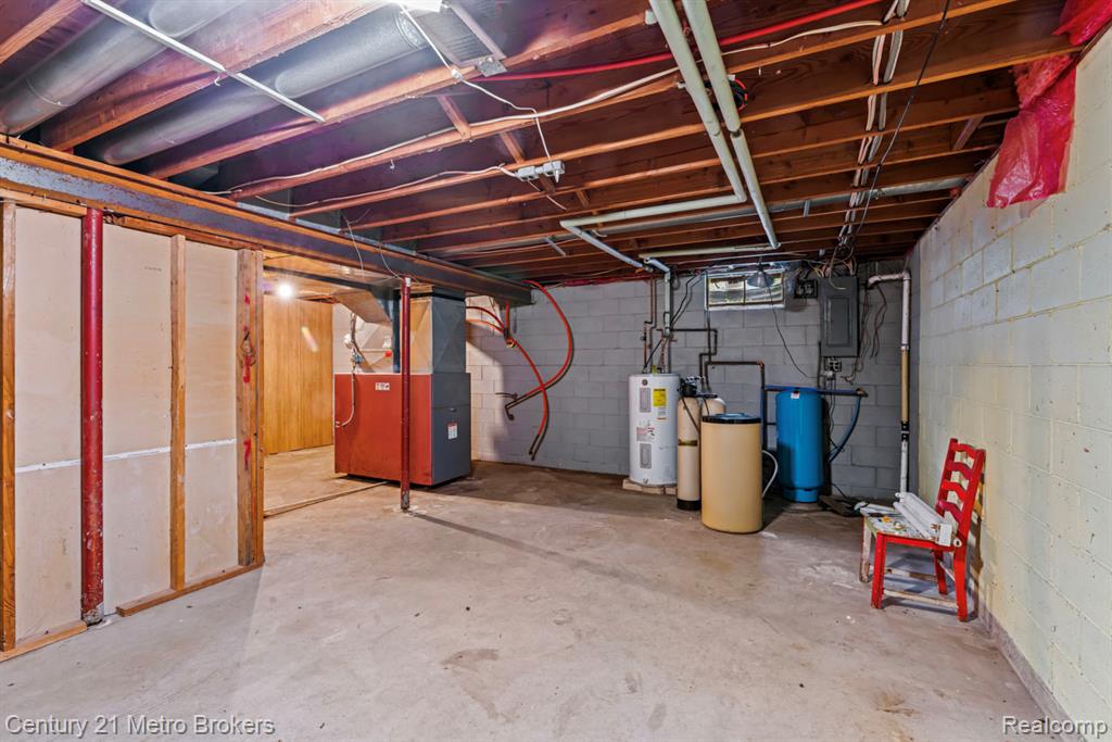 Lapeer, Michigan, 48446, United States, 4 Bedrooms Bedrooms, ,3 BathroomsBathrooms,Residential,For Sale,1982029