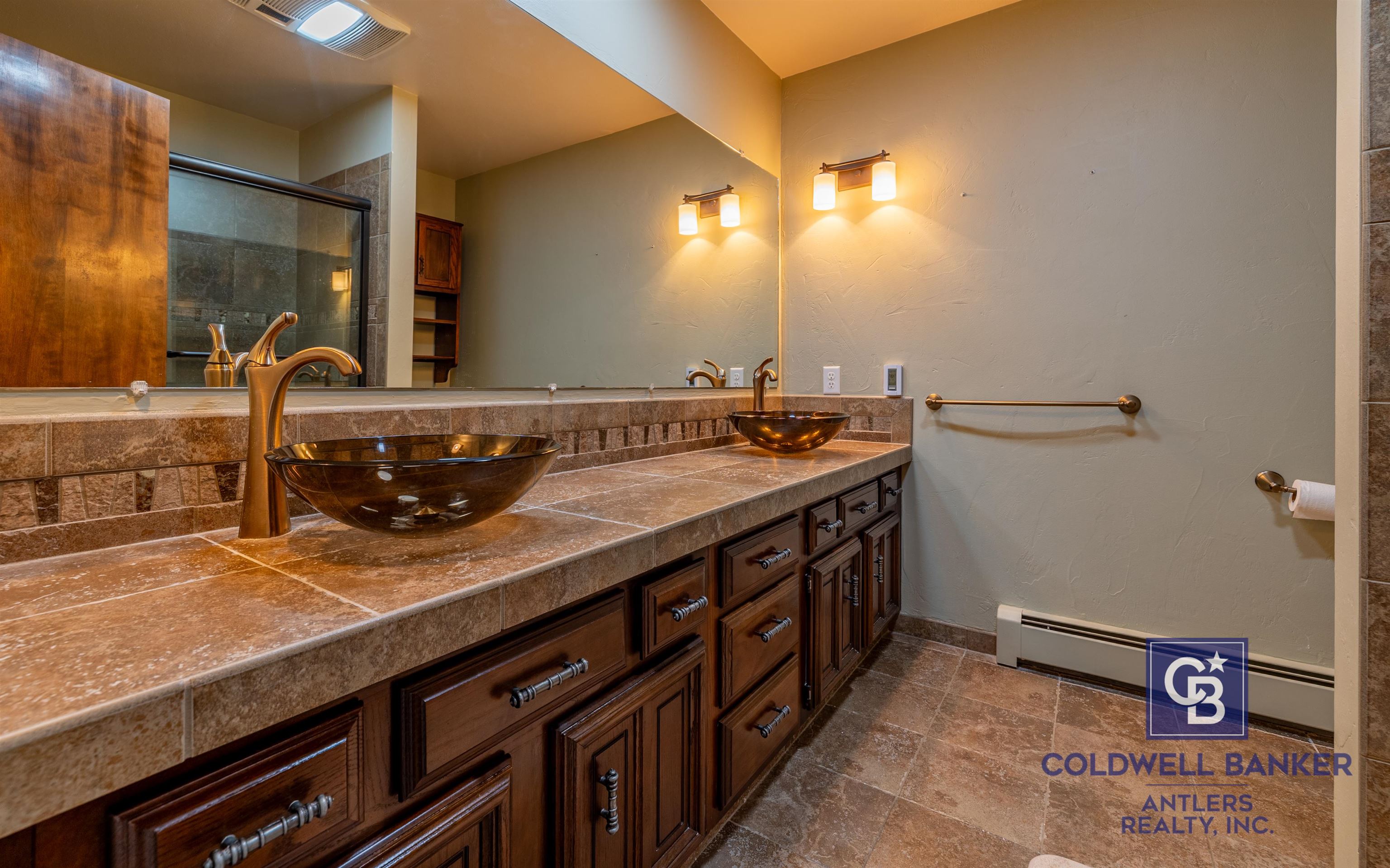 Powell, Wyoming, 82435, United States, 4 Bedrooms Bedrooms, ,1 BathroomBathrooms,Residential,For Sale,1912468