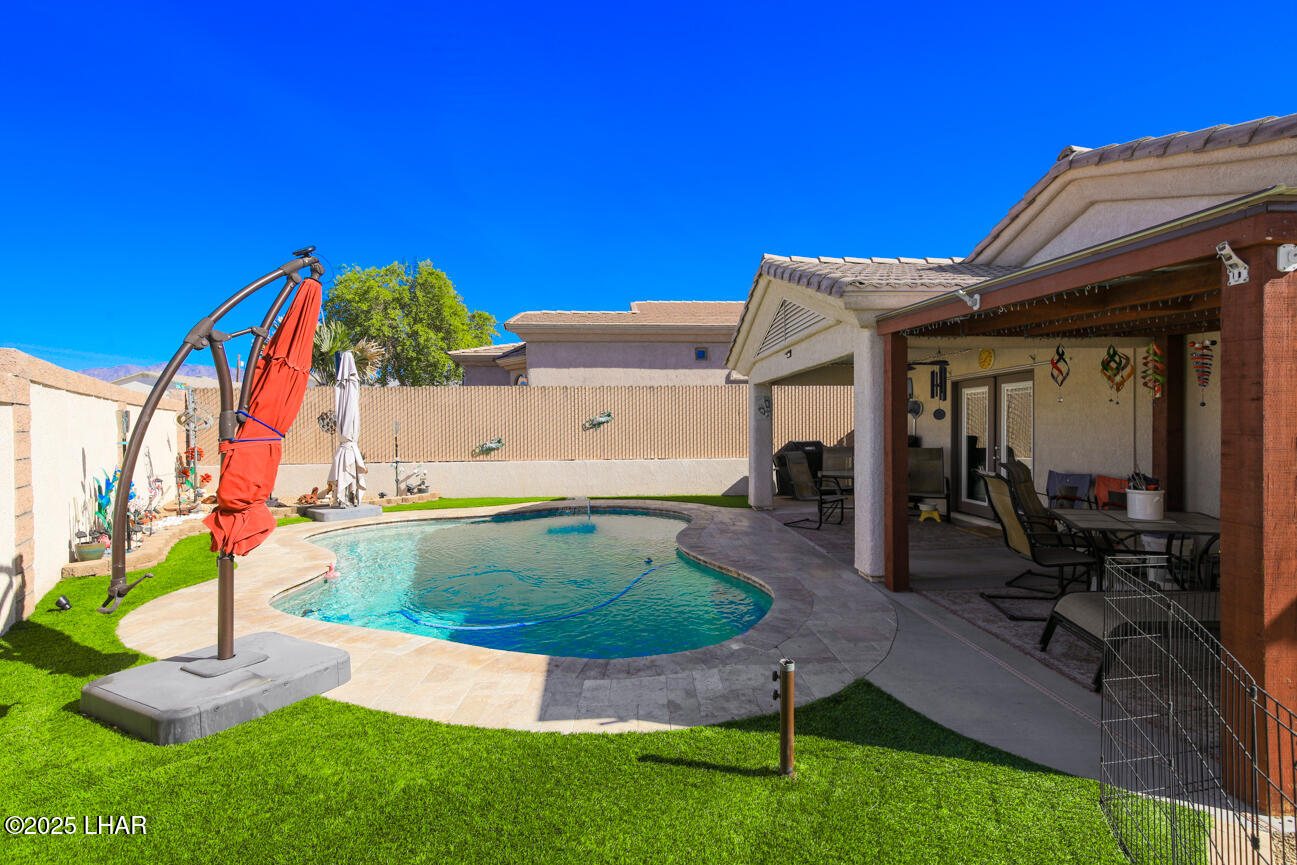 Lake Havasu City, Arizona, 86403, United States, 3 Bedrooms Bedrooms, ,2 BathroomsBathrooms,Residential,For Sale,1990942