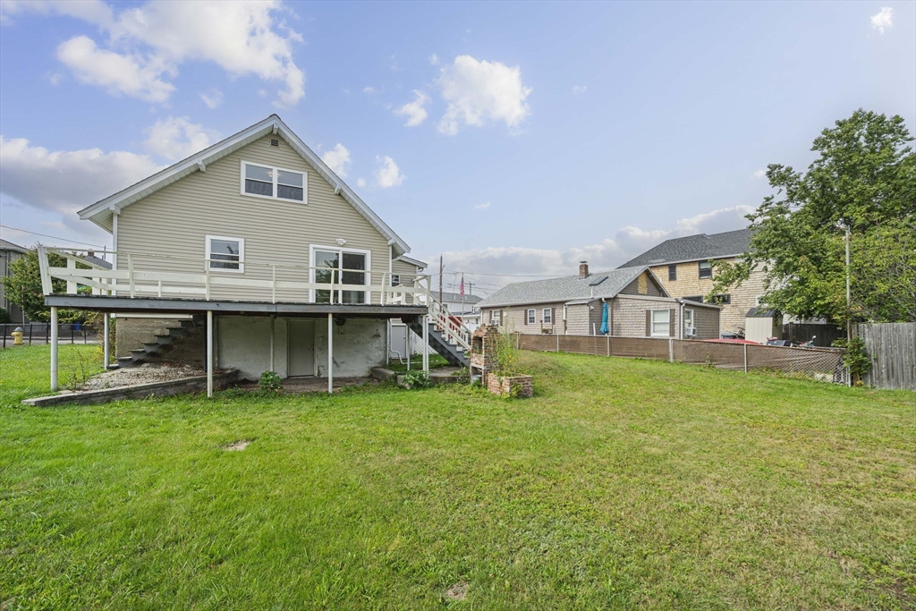 Quincy, Massachusetts, 02169, United States, 3 Bedrooms Bedrooms, ,2 BathroomsBathrooms,Residential,For Sale,1951174