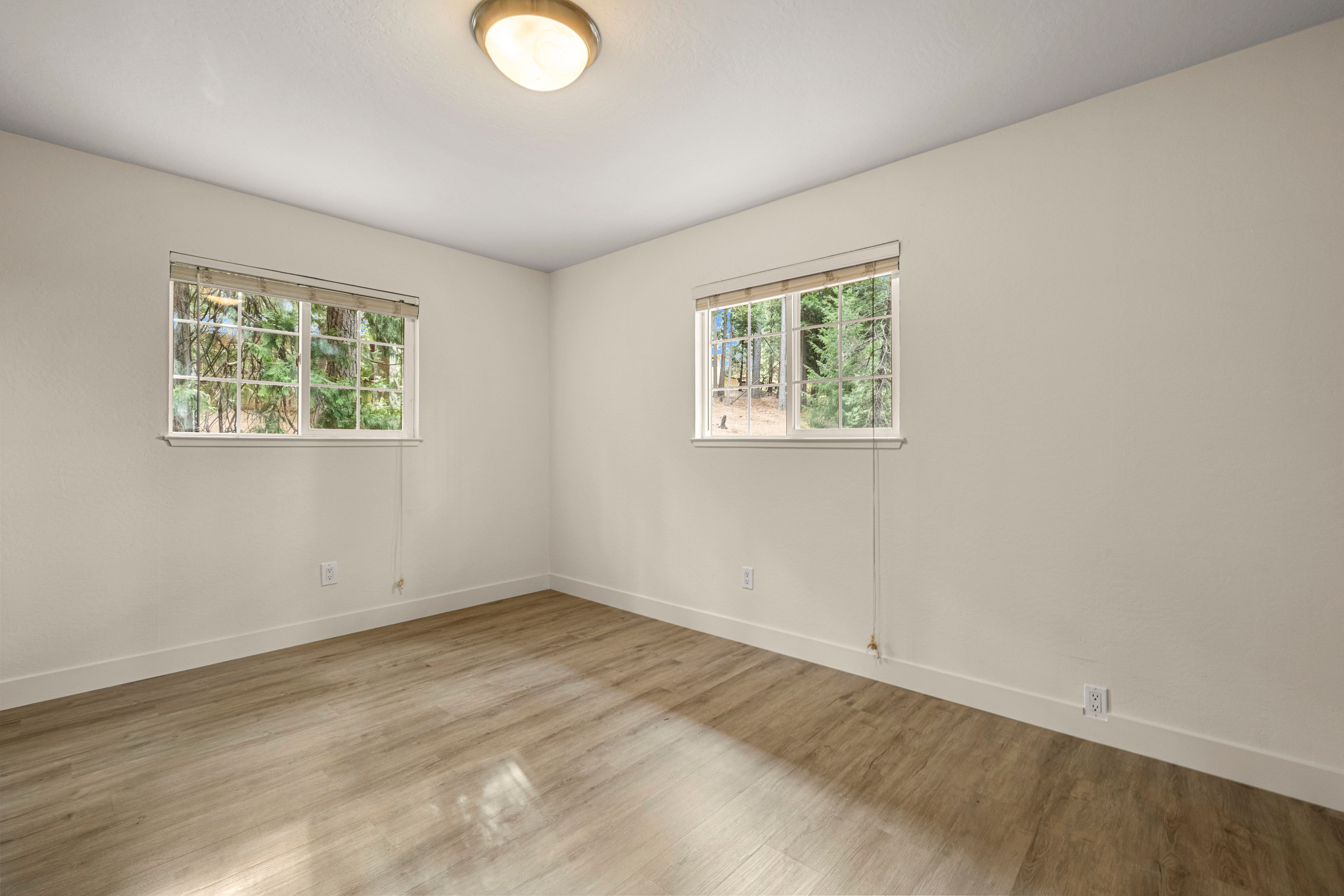  5648 Sierra Springs Drive, Pollock Pines, CA 95726 - 物件實景