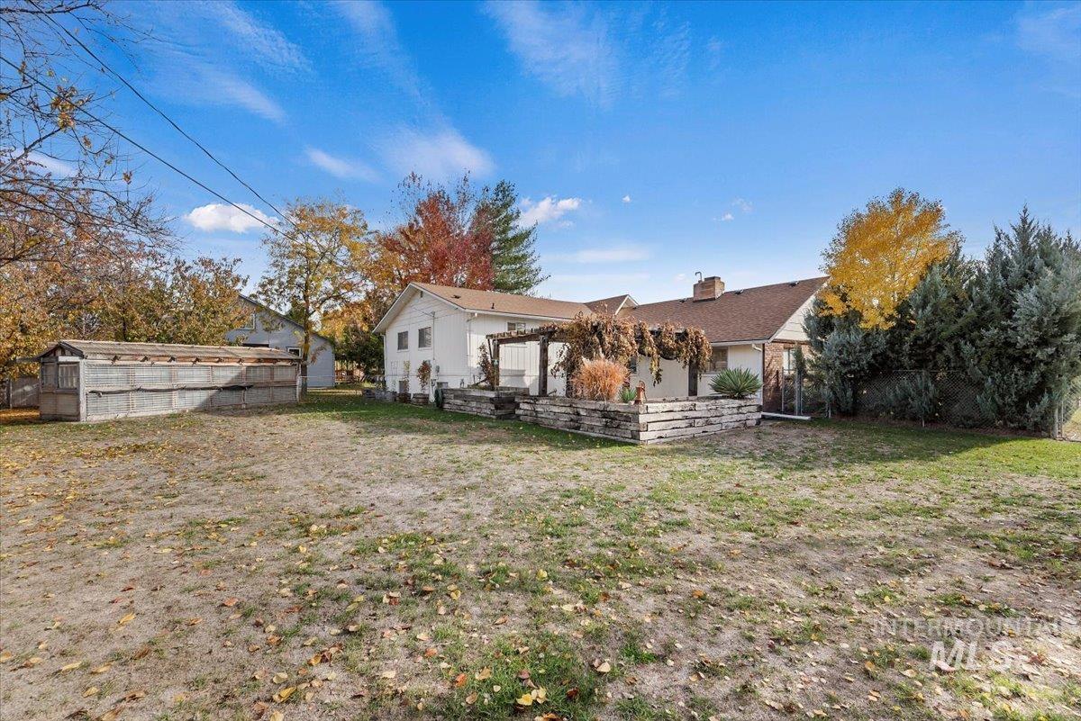 Boise, Idaho, 83714-8227, United States, 4 Bedrooms Bedrooms, ,Residential,For Sale,1989276