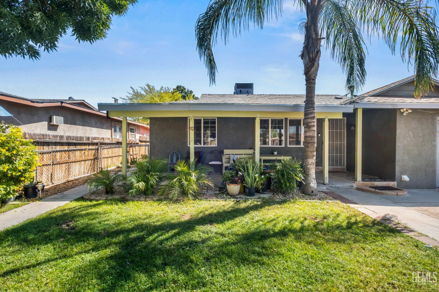 Larry St, Bakersfield, CA 93307 #1