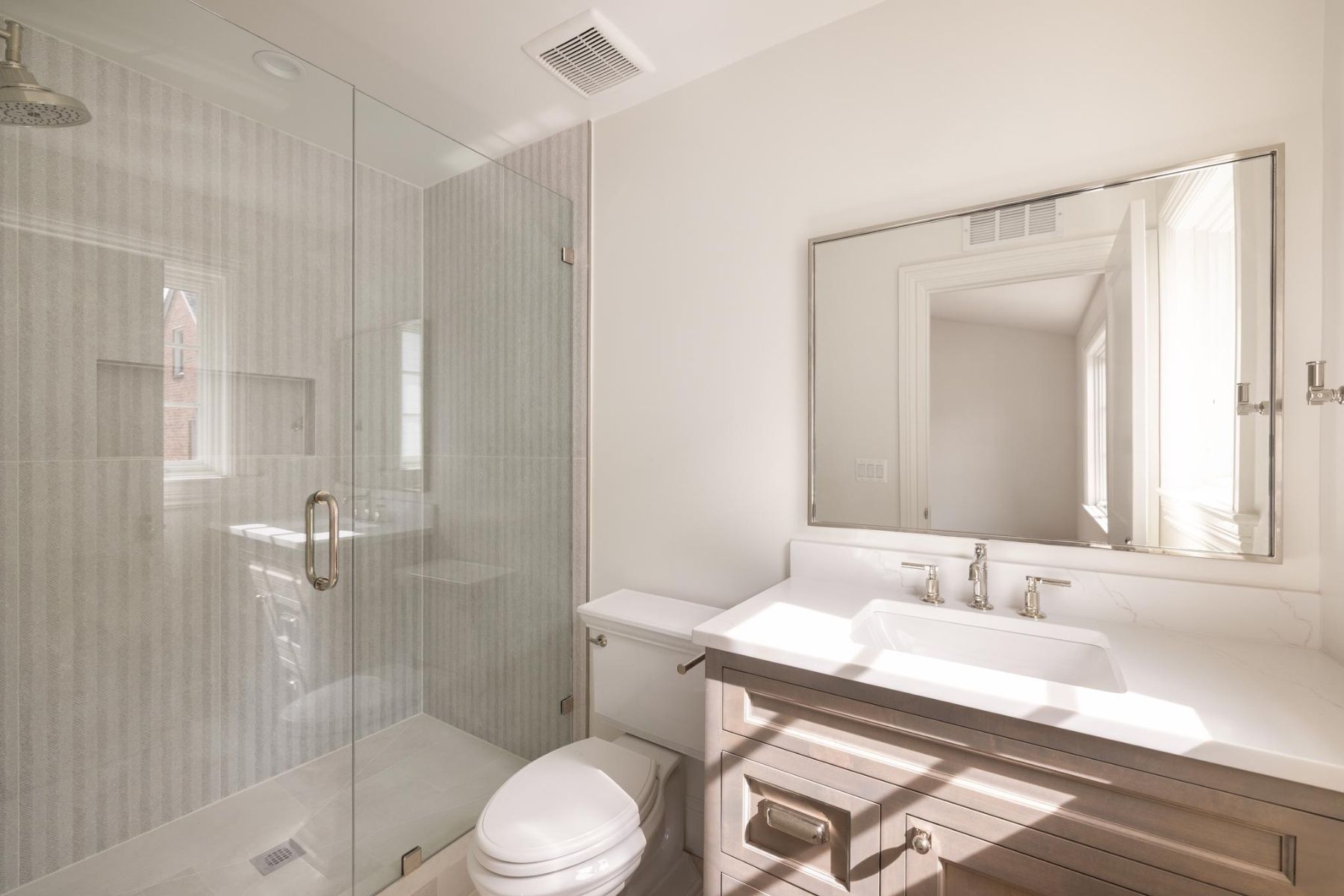  3539 Albemarle Street NW, Washington, DC, 20008 - 物件實景