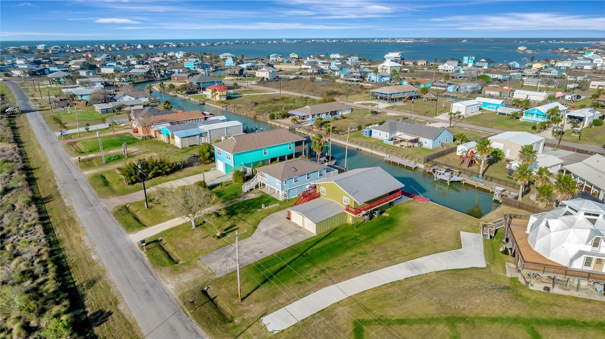 Rockport, Texas, 78382, United States, 3 Bedrooms Bedrooms, ,3 BathroomsBathrooms,Residential,For Sale,1746553