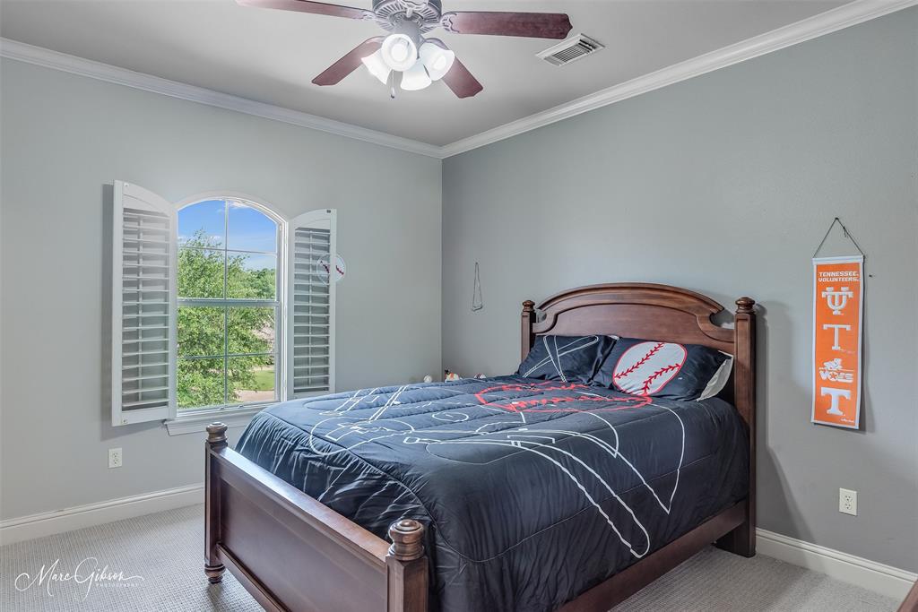 Shreveport, Louisiana, 71106, United States, 4 Bedrooms Bedrooms, ,4 BathroomsBathrooms,Residential,For Sale,1846885