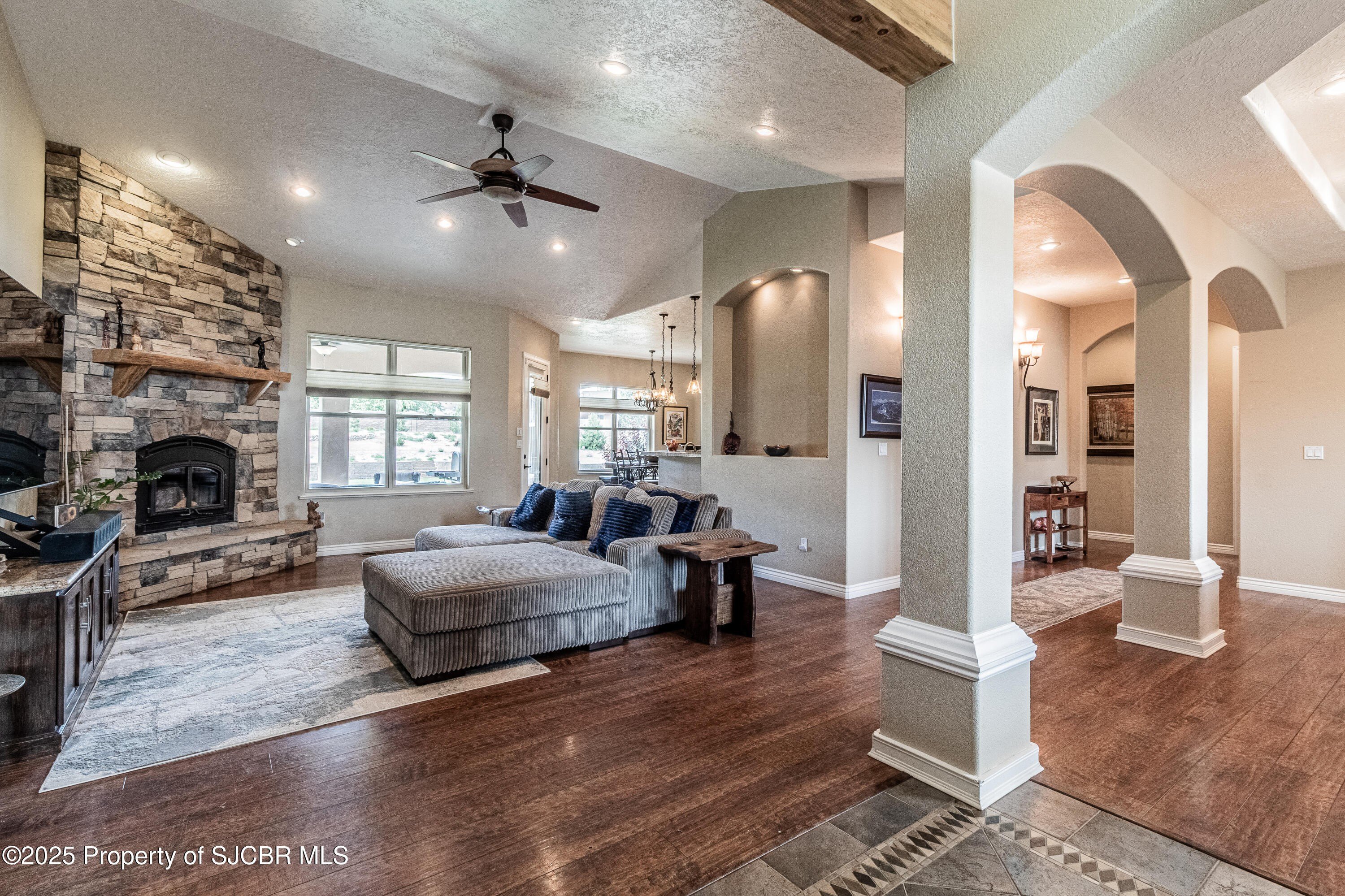 Aztec, New Mexico, 87410, United States, 4 Bedrooms Bedrooms, ,4 BathroomsBathrooms,Residential,For Sale,1857404