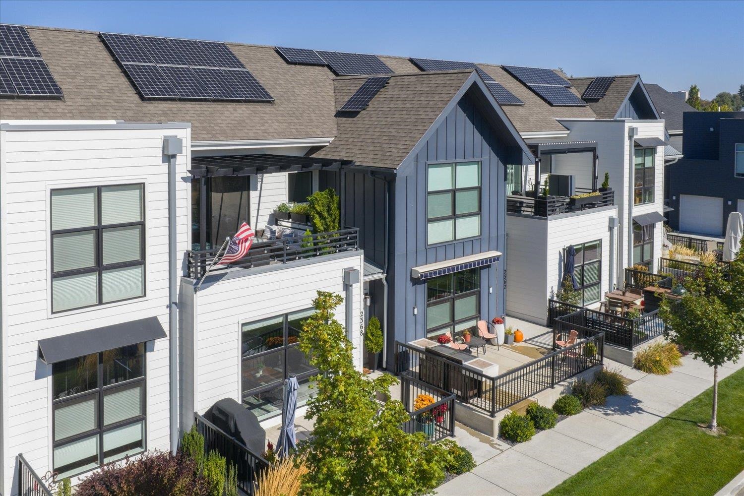 Spokane, Washington, 99201, United States, 2 Bedrooms Bedrooms, ,3 BathroomsBathrooms,Residential,For Sale,1974429