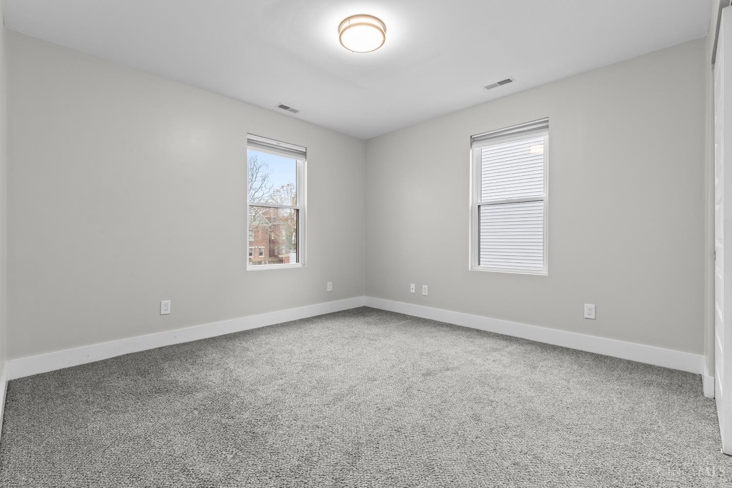 Cincinnati, Ohio, 45206, United States, 3 Bedrooms Bedrooms, ,3 BathroomsBathrooms,Residential,For Sale,1997229