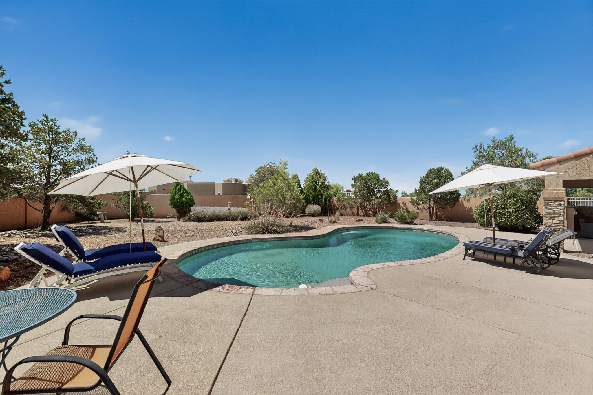 Albuquerque, New Mexico, 87122, United States, 4 Bedrooms Bedrooms, ,3 BathroomsBathrooms,Residential,For Sale,1914202
