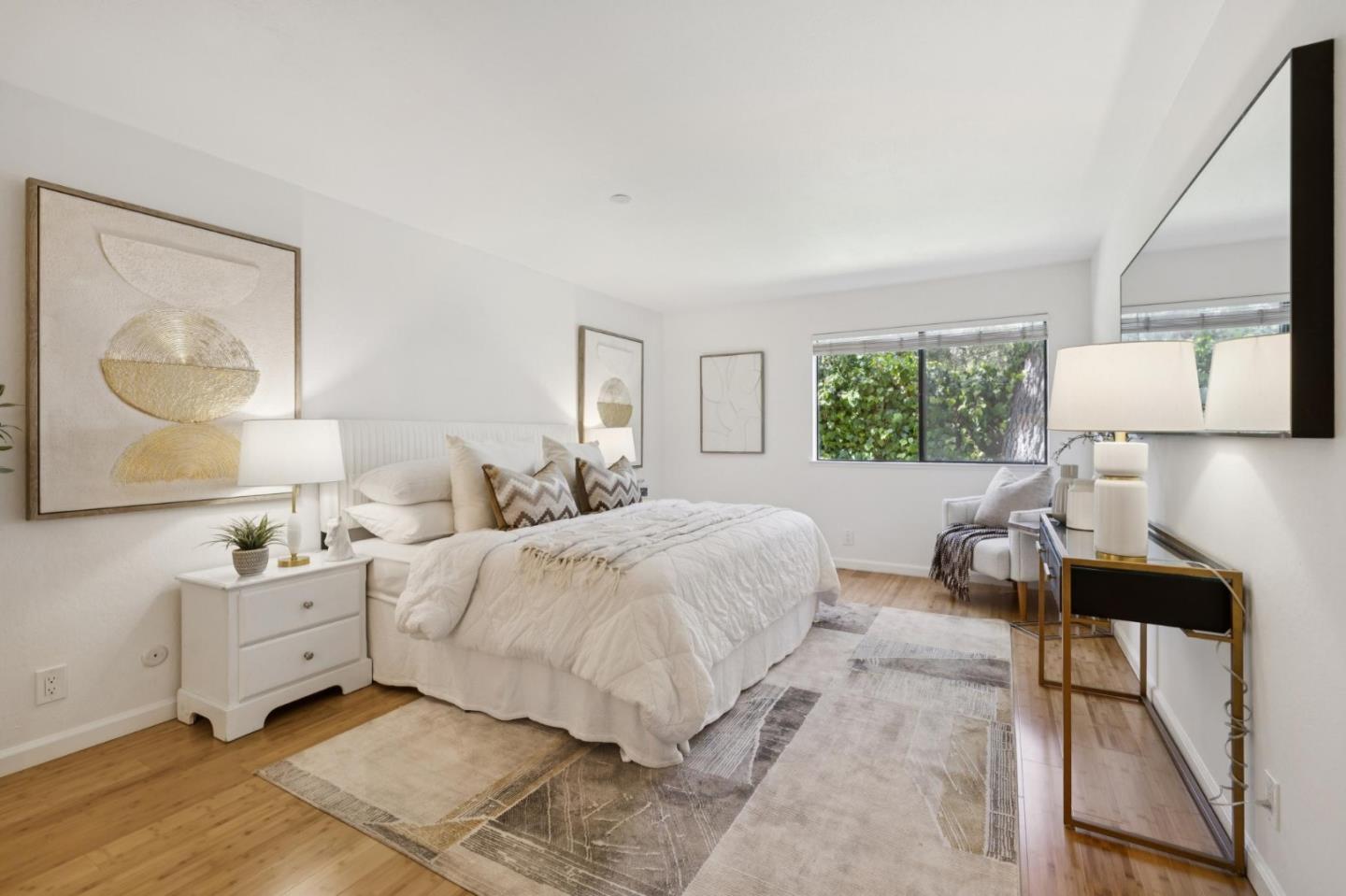 Los Altos, California, 94022, United States, 2 Bedrooms Bedrooms, ,2 BathroomsBathrooms,Residential,For Sale,1902486
