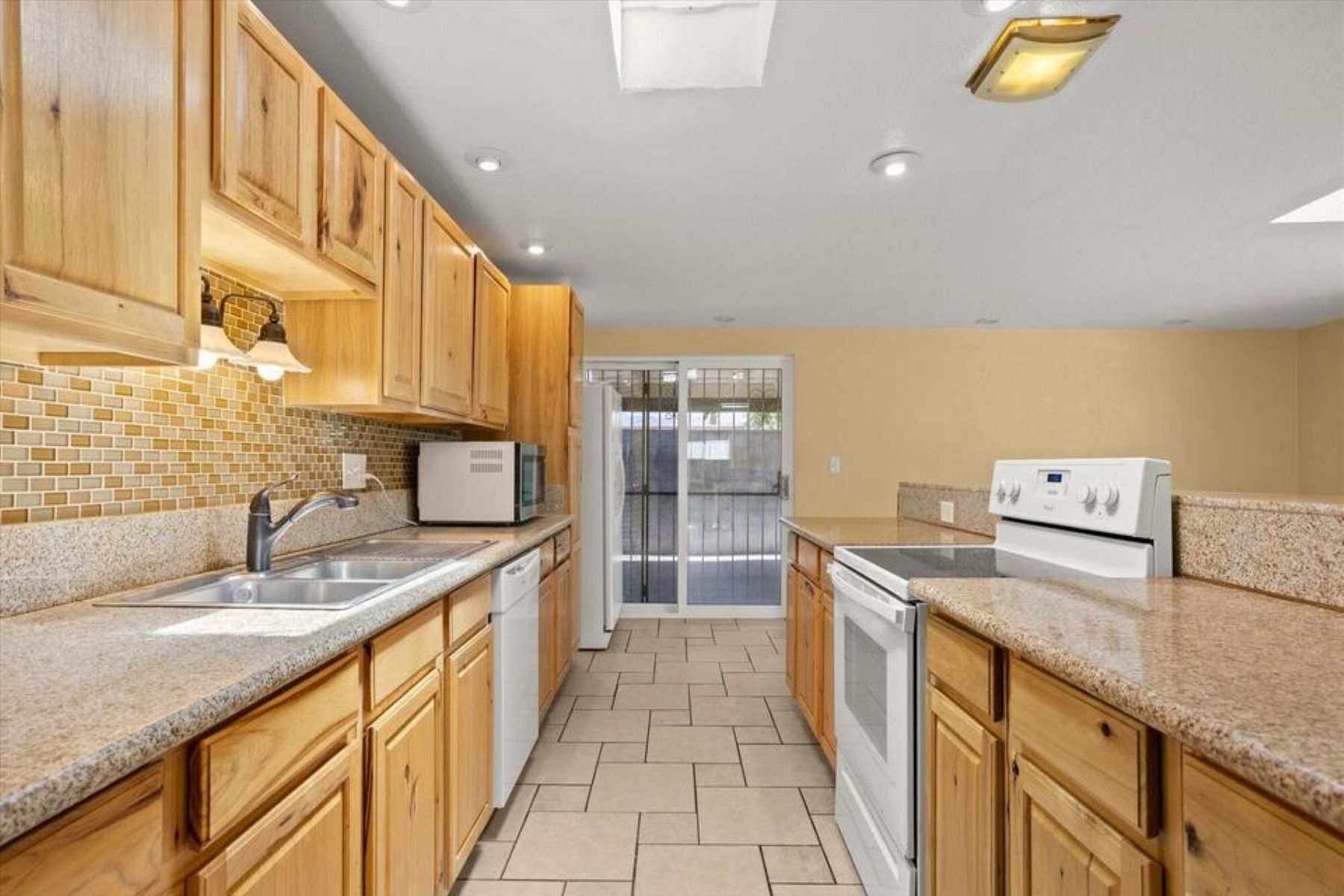  8211 E Nicaragua Drive¦Tucson, AZ - 物件實景