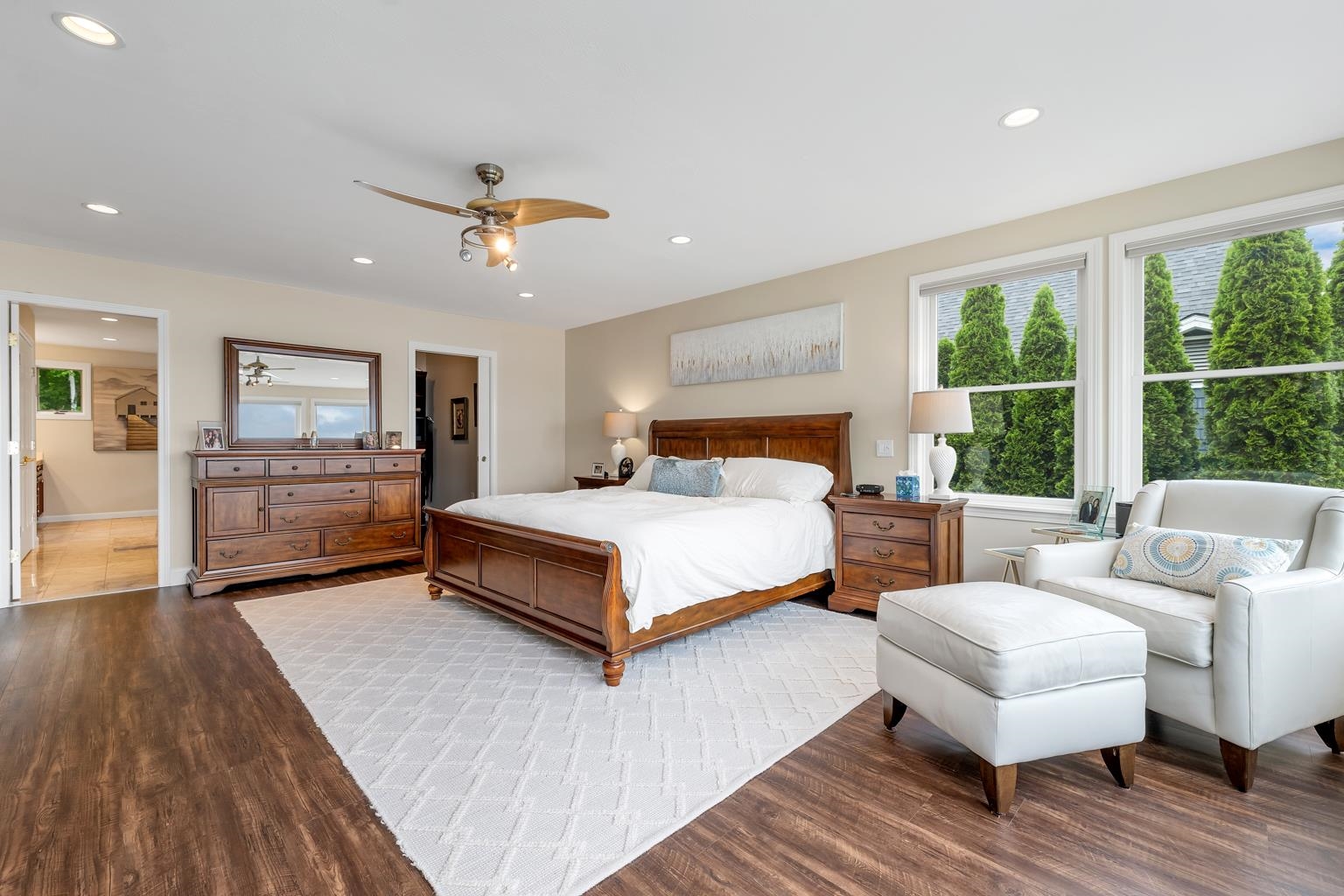 Laconia, New Hampshire, 03246, United States, 5 Bedrooms Bedrooms, ,3 BathroomsBathrooms,Residential,For Sale,1826870