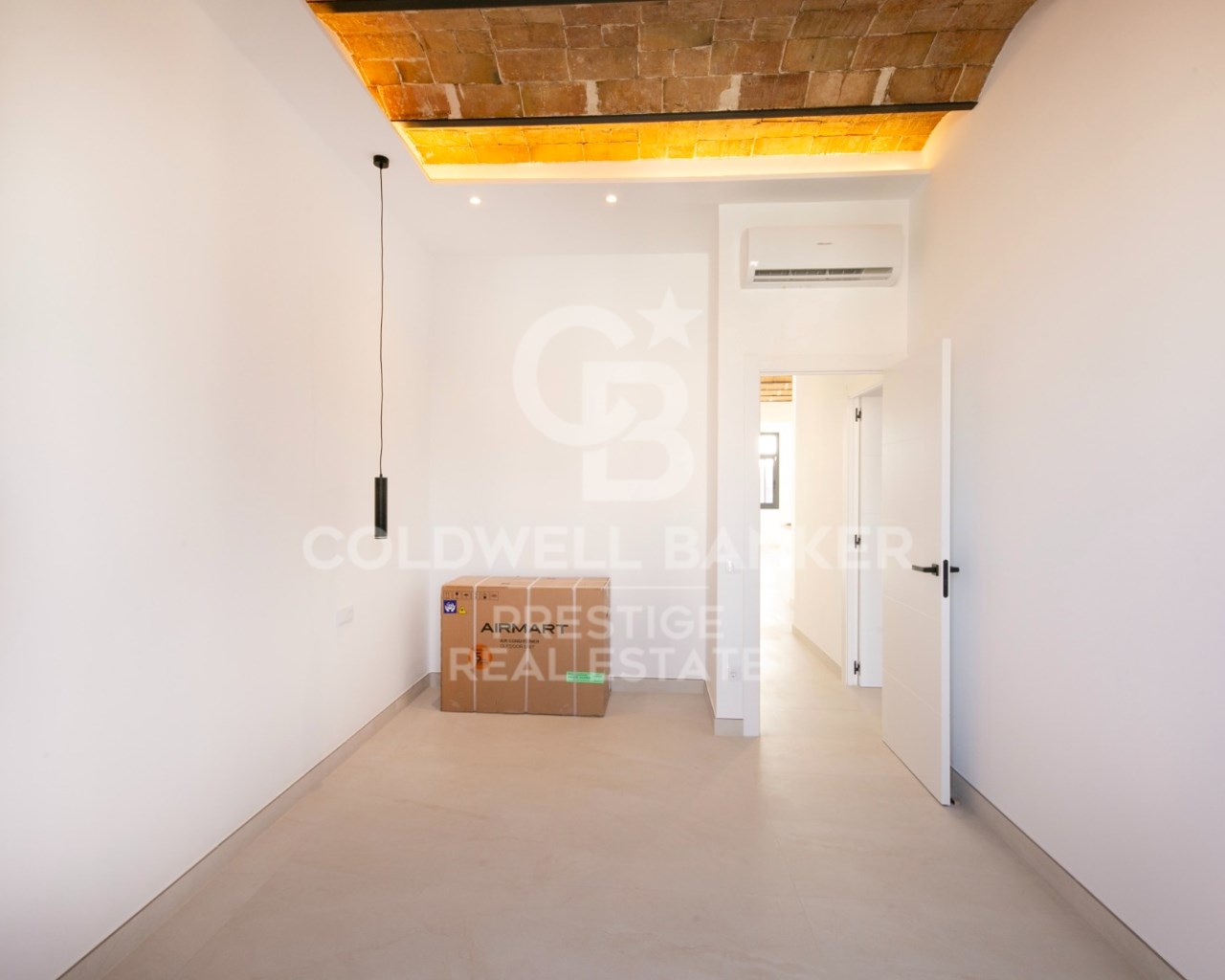 Barcelona, Catalonia, ES, 2 Bedrooms Bedrooms, ,1 BathroomBathrooms,Residential,For Sale,1694646