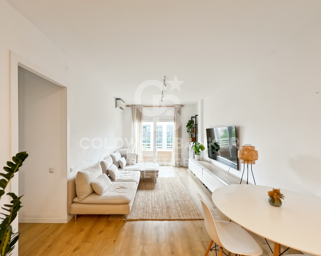 Barcelona, Catalonia, ES, 2 Bedrooms Bedrooms, ,1 BathroomBathrooms,Residential,For Sale,1908860