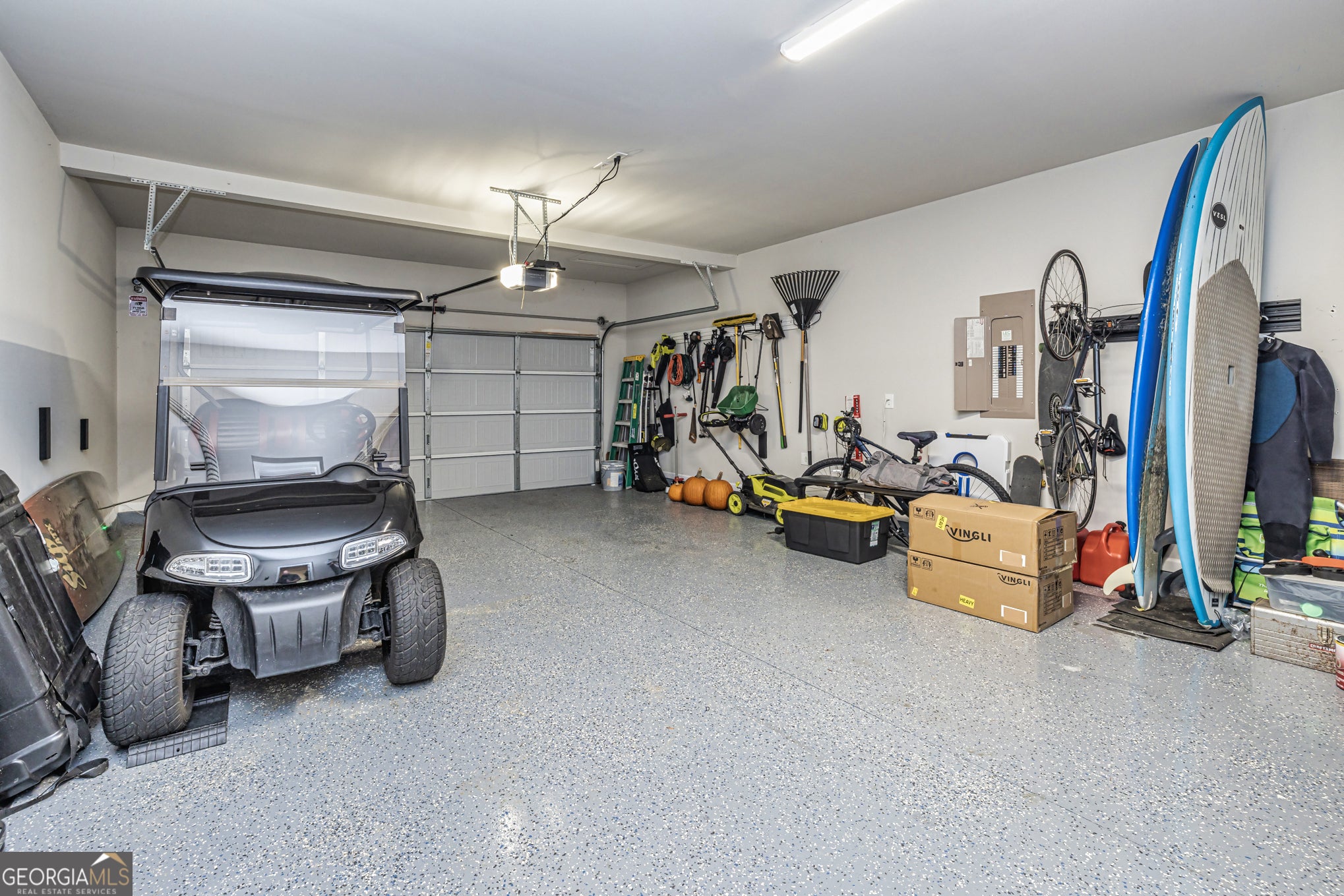 Peachtree City, Georgia, 30269, United States, 5 Bedrooms Bedrooms, ,4 BathroomsBathrooms,Residential,For Sale,1988383