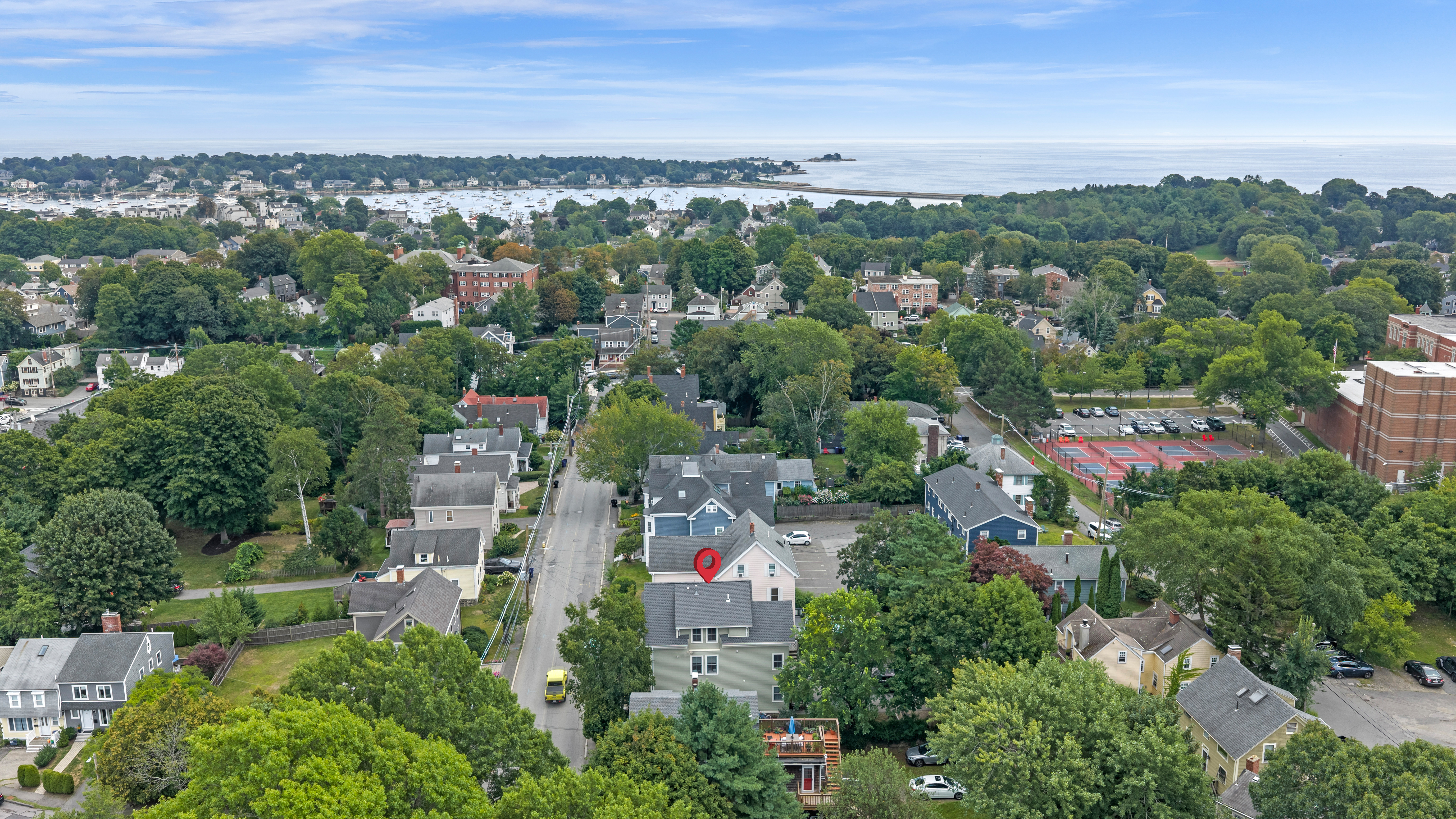  26 Village Street Unit 3, Marblehead, MA, 01945 - 物件實景