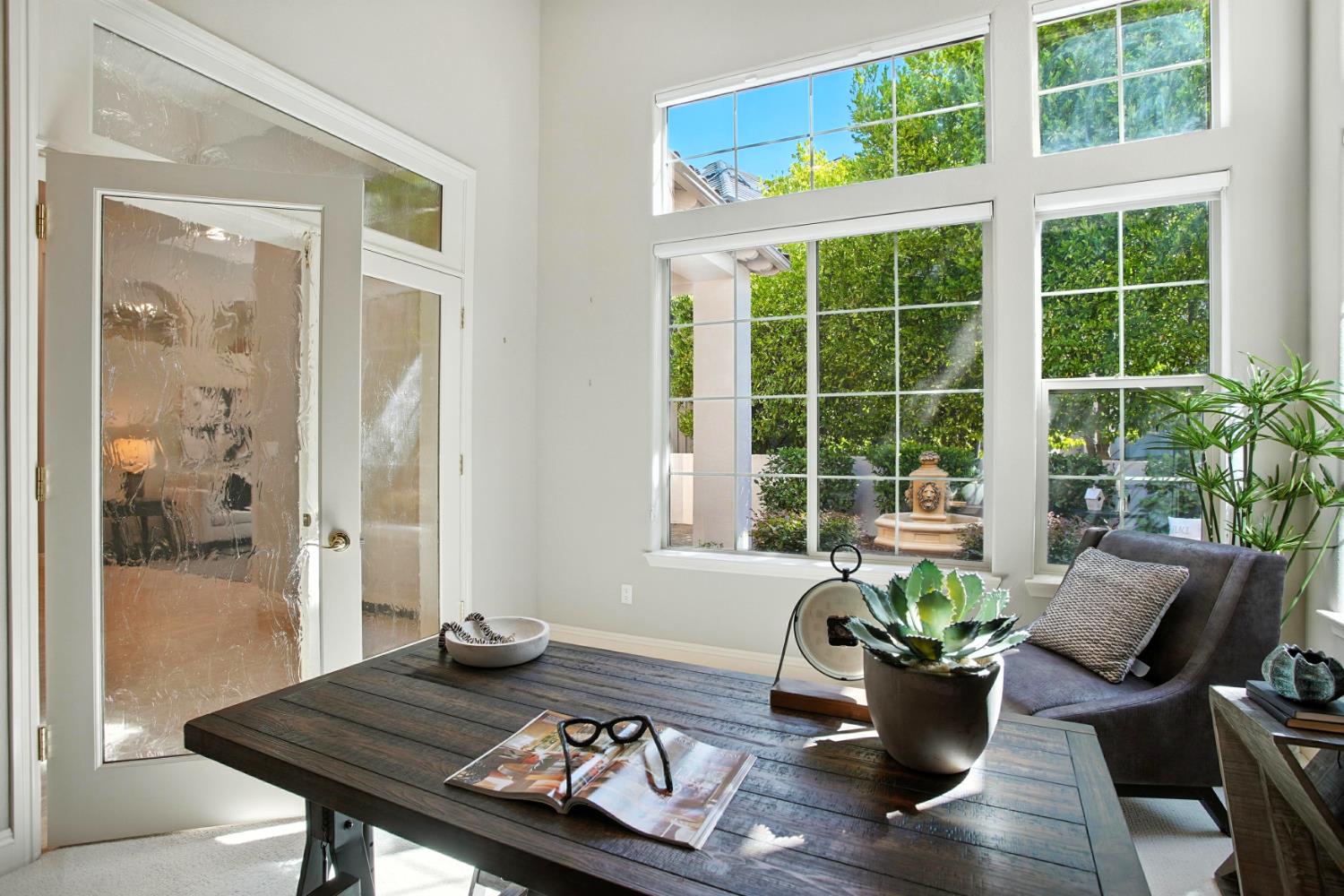 Roseville, California, 95661, United States, 4 Bedrooms Bedrooms, ,3 BathroomsBathrooms,Residential,For Sale,1934690