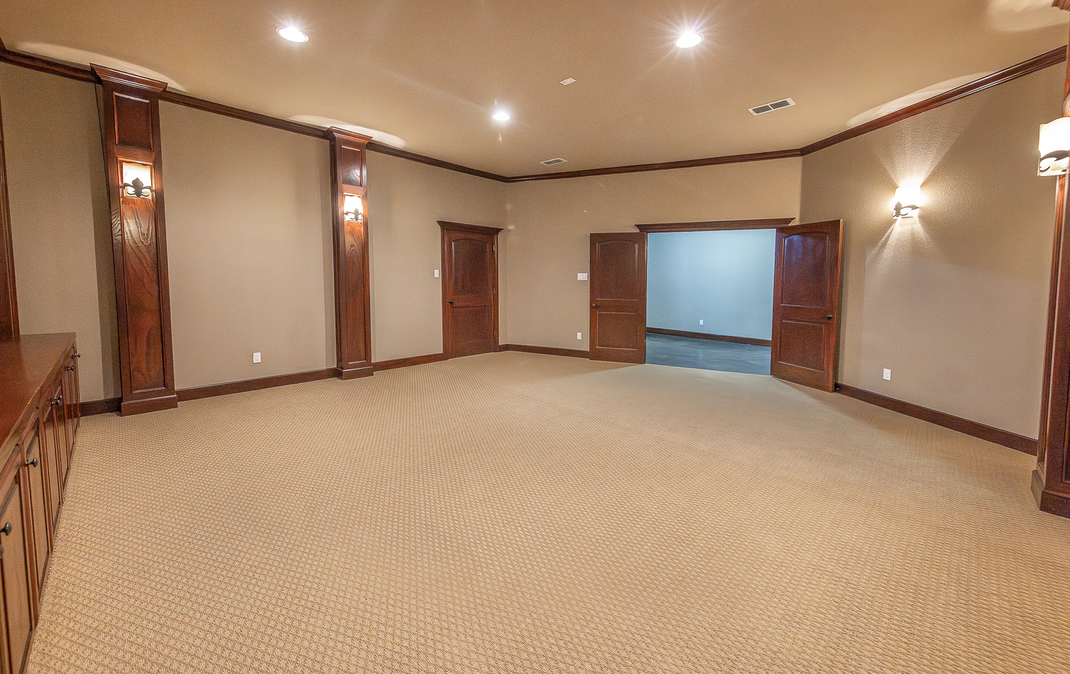 Lubbock, Texas, 79424, United States, 4 Bedrooms Bedrooms, ,4 BathroomsBathrooms,Residential,For Sale,1901178