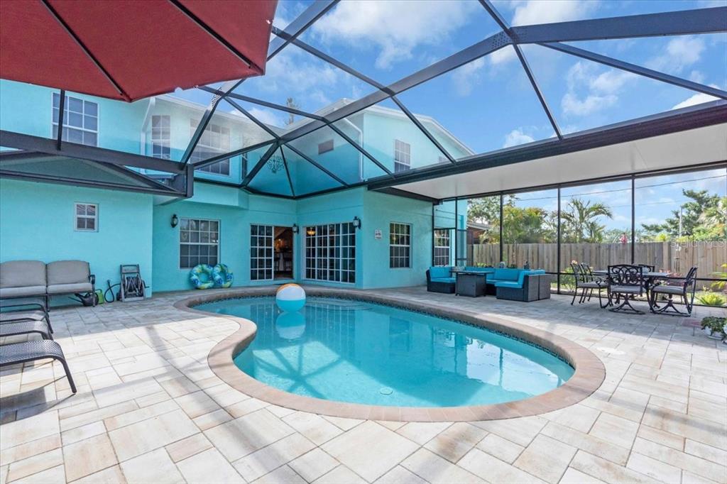 Venice, Florida, 34285, United States, 5 Bedrooms Bedrooms, ,4 BathroomsBathrooms,Residential,For Sale,1907597