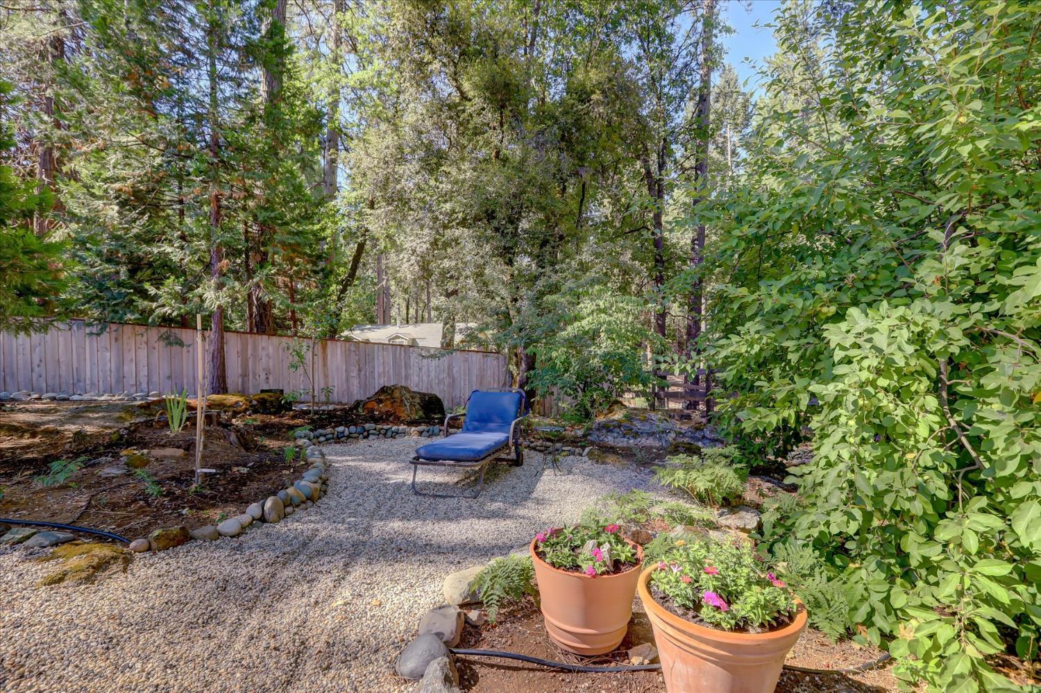 Nevada City, California, 95959, United States, 2 Bedrooms Bedrooms, ,1 BathroomBathrooms,Residential,For Sale,1982930