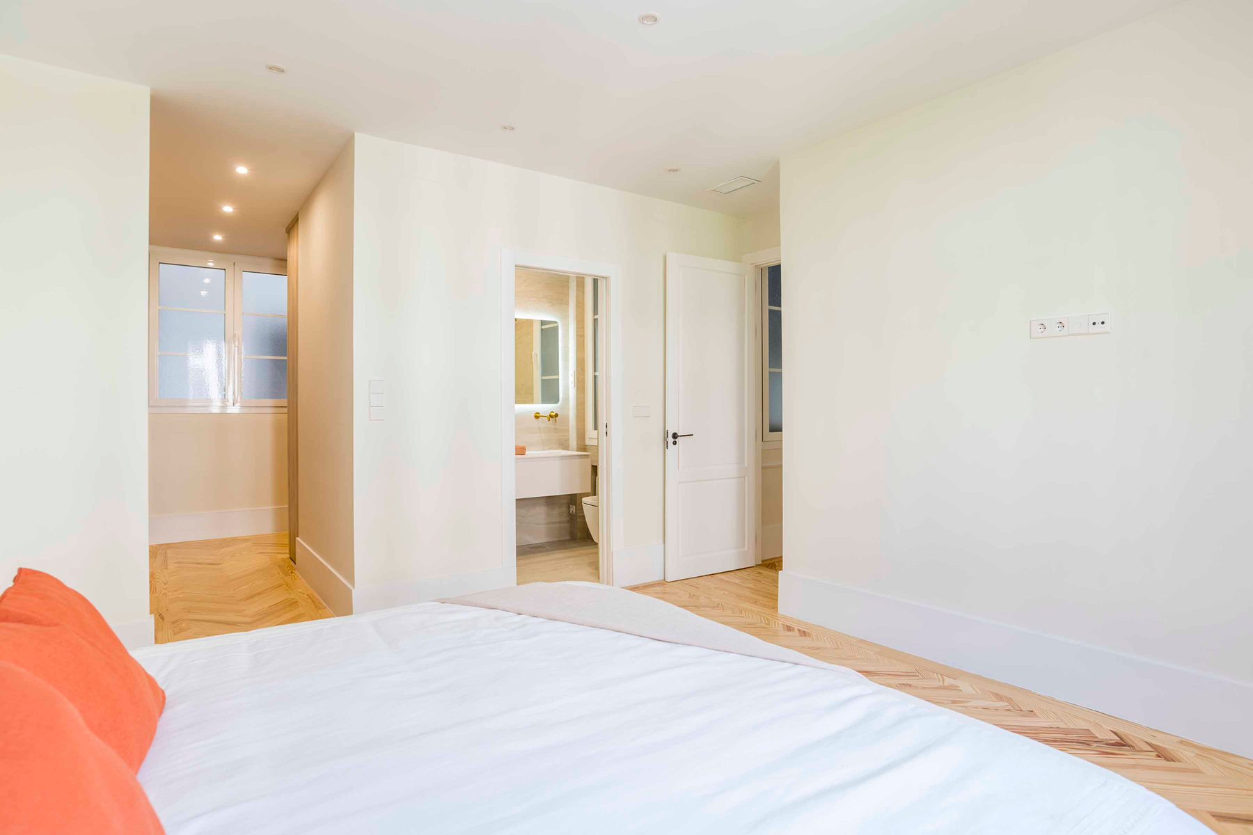  Renovated 3-bedroom flat in the heart of Barrio de Salamanca - 物件實景